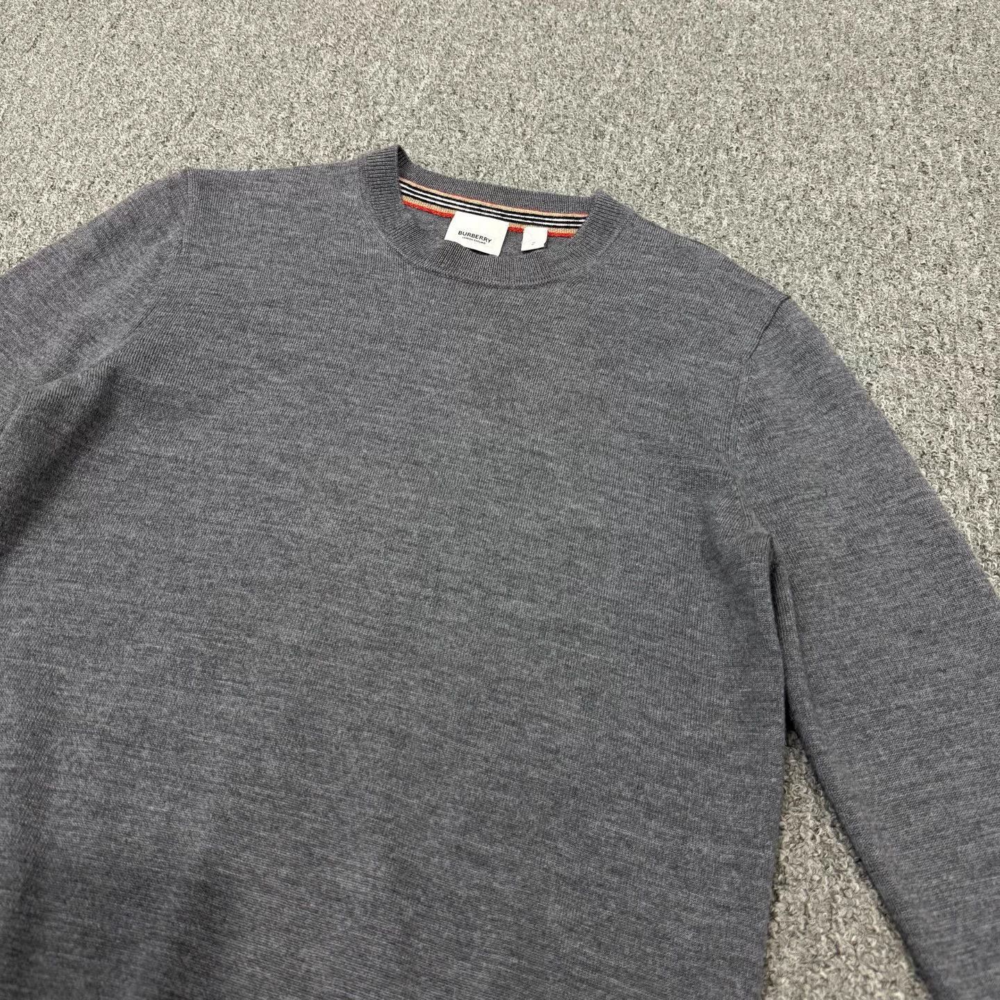 Burberry Burberry Gray Wool Knit Sweater Size S New Size S / US 4 / IT 40 - 3 Thumbnail