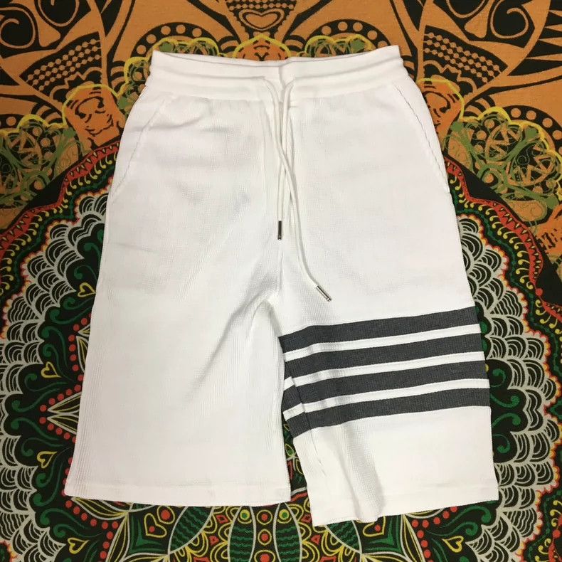 Thom Browne Thom Browne White waffle four stripe shorts Size 24" / US 00 / IT 34 - 1 Thumbnail