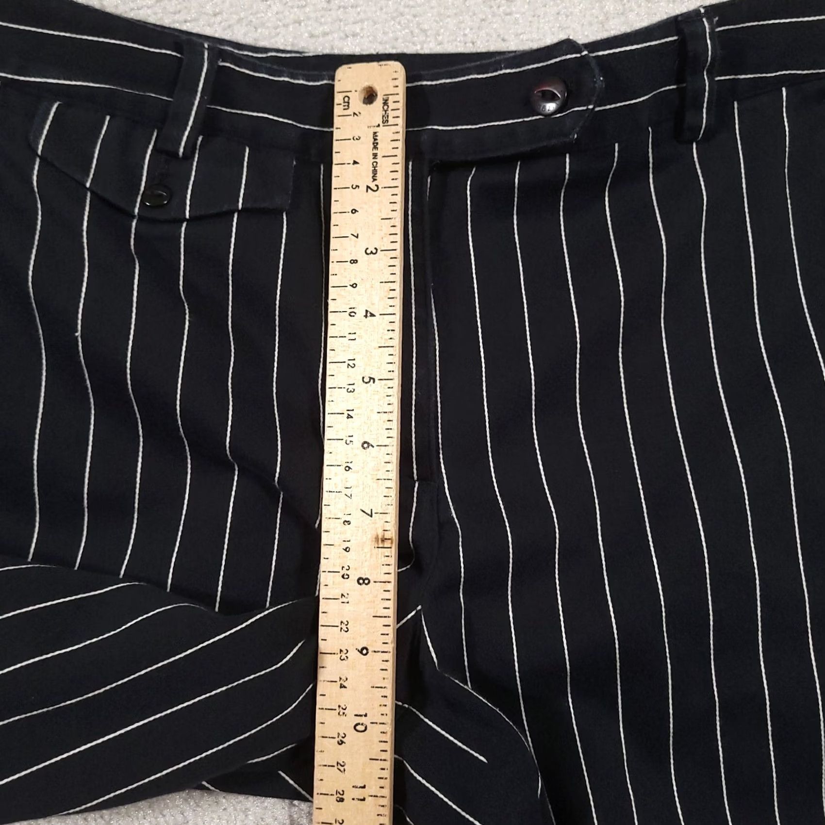 Liz Claiborne Item Specifications: Color: Yellow Black Size 30" / US 8 / IT 44 - 6 Thumbnail