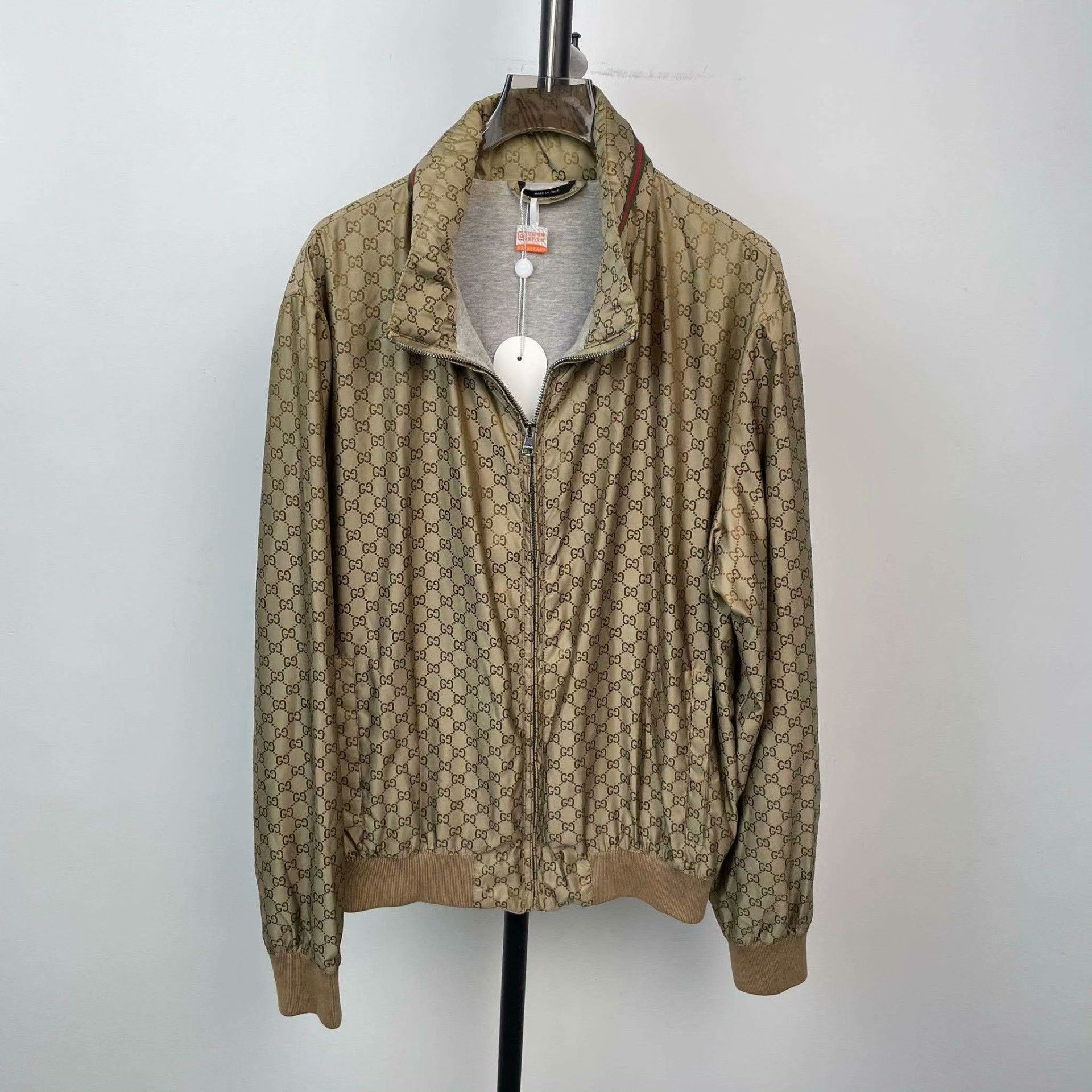 Gucci Gucci Retro Brown Light Jacket 48 Men Size US XL / EU 56 / 4 - 1 Thumbnail