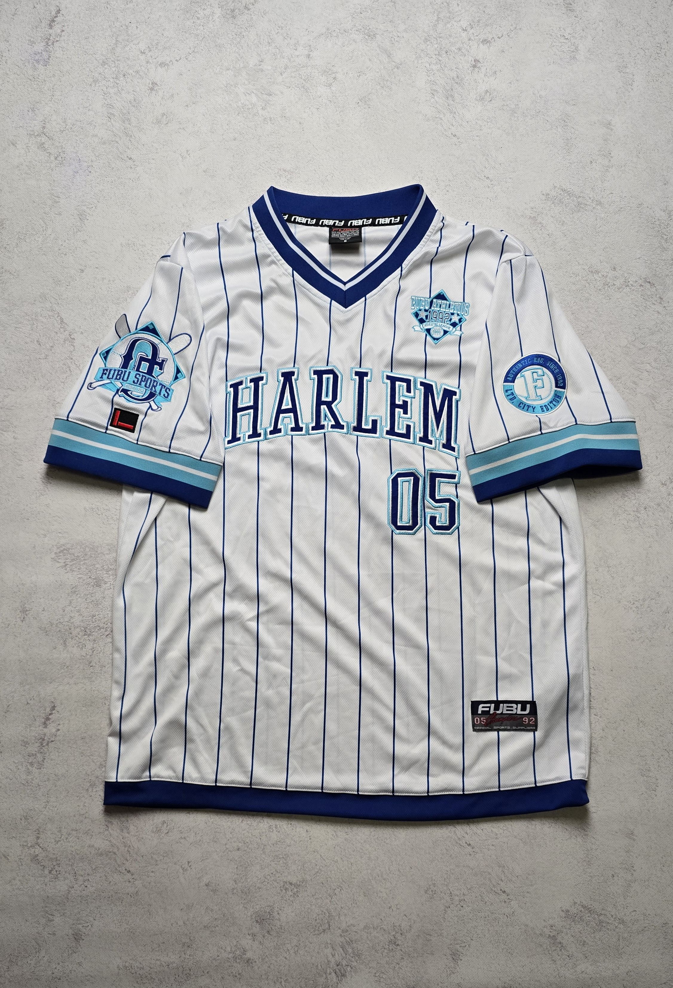 Fubu Vintage Fubu Harlem Y2K Rare White Pinstripe jersey Size US S / EU 44-46 / 1 - 1 Thumbnail