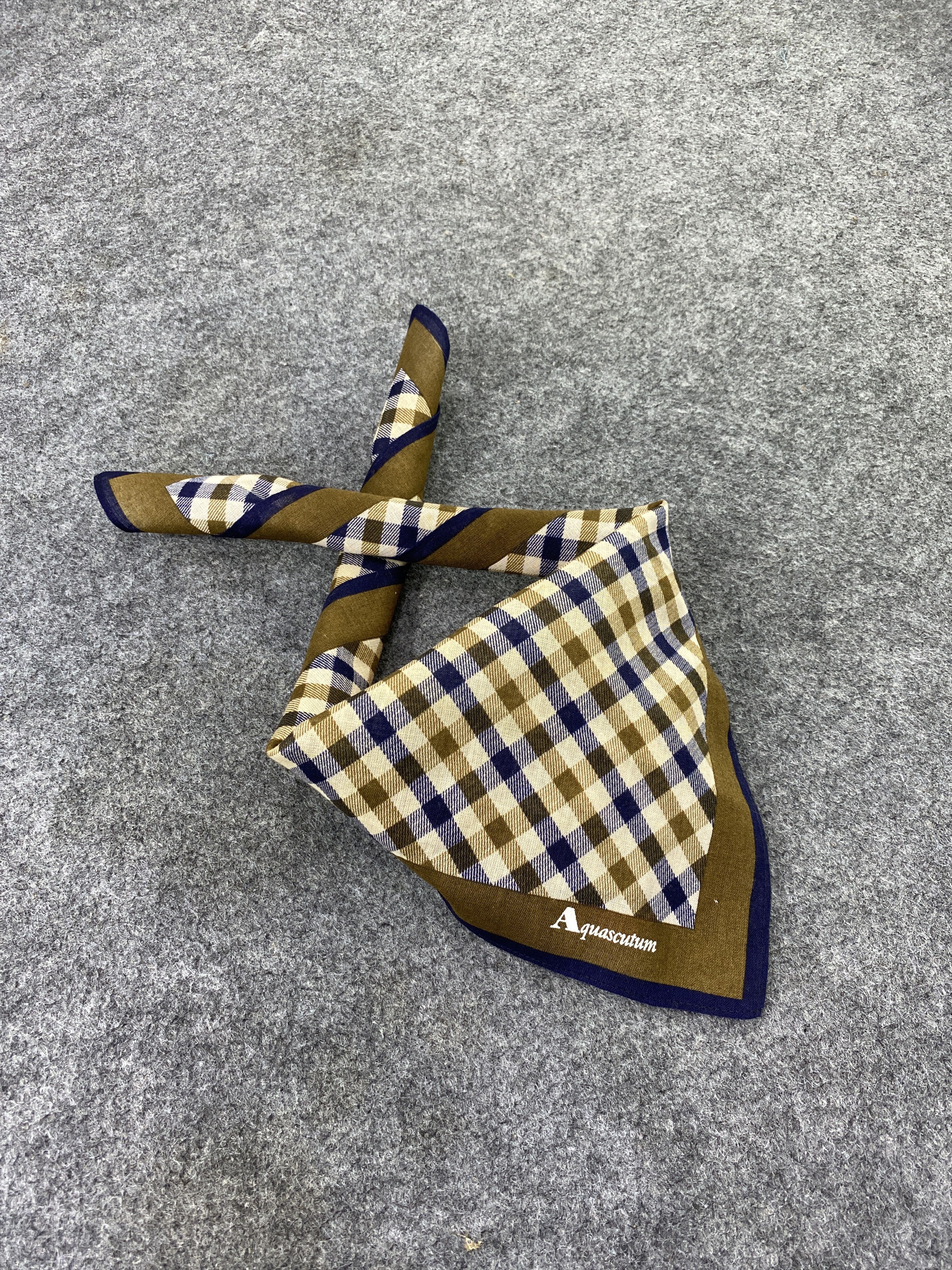 Aquascutum Aquascutum Handkerchief / Neckerchief / Bandana-B415 Size ONE SIZE - 1 Thumbnail