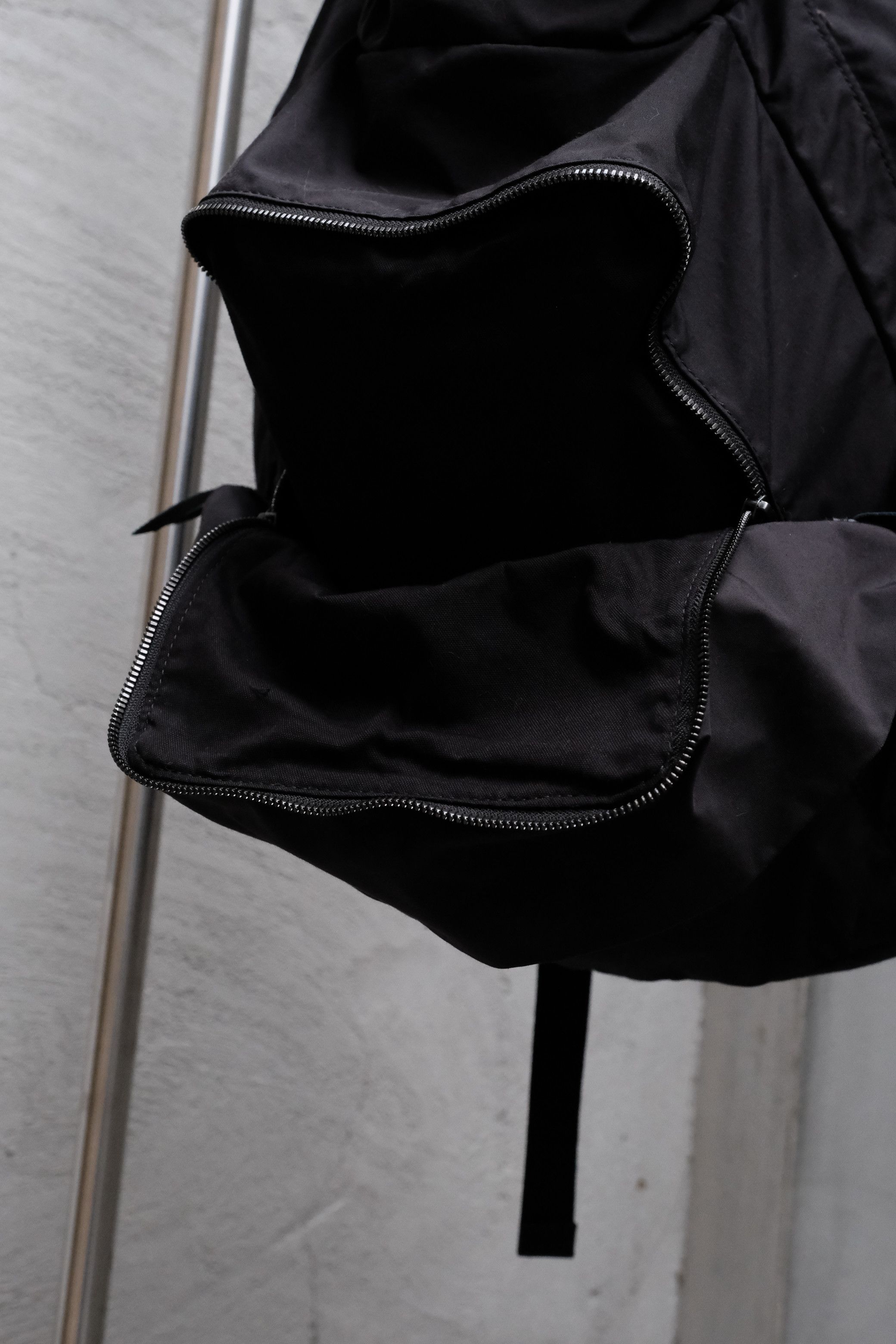 Julius JULIUS_7 22AW 797BGU1 Structured Backpack Size ONE SIZE - 7 Thumbnail