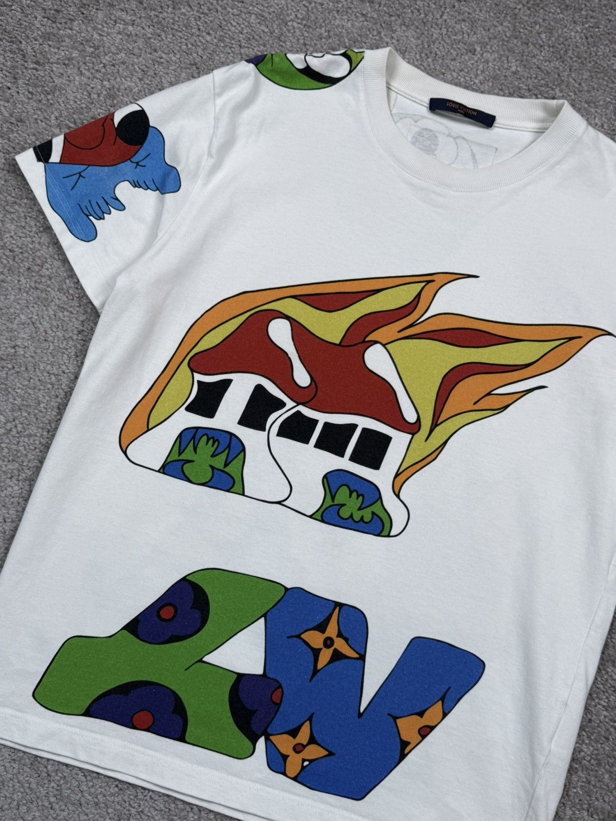 Louis Vuitton Louis Vuitton burning house t shirt Size US M / EU 48-50 / 2 - 2 Thumbnail
