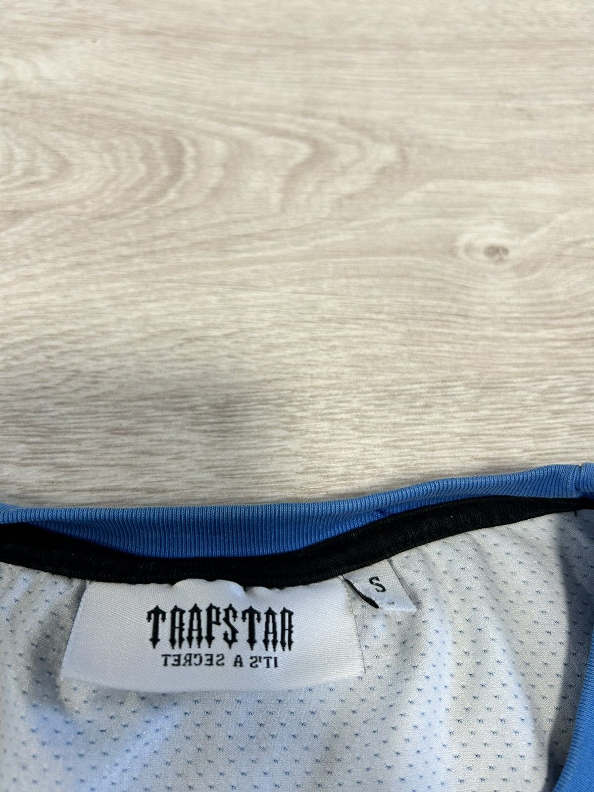 Trapstar London Trapstar London Jersey #22 big logo Size Large Y2K Size US L / EU 52-54 / 3 - 5 Thumbnail