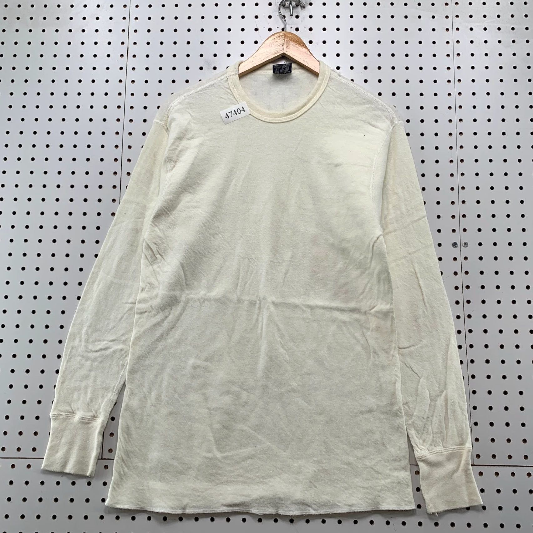 Vintage VINTAGE Duofold Wool Blend Thermal Shirt Mens Large Cream Long Sleeve USA Size US L / EU 52-54 / 3 - 2 Thumbnail