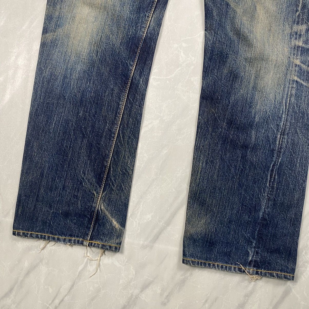 The Real McCoy's Rare Vintage Joe Mccoy Washed Selvedge Denim Size US 30 / EU 46 - 3 Thumbnail