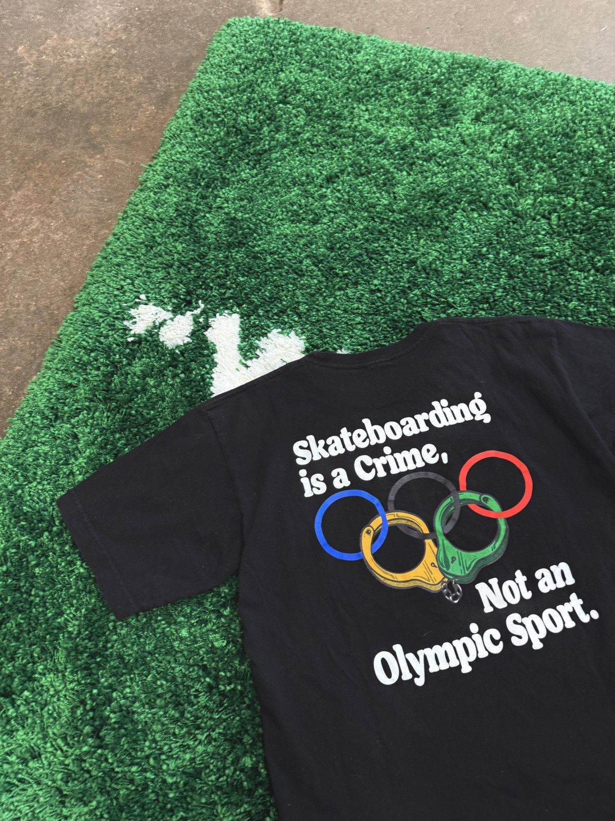 Other Skateboarding Is A Crime Point Skate Shop Tee Black Medium Size US M / EU 48-50 / 2 - 2 Thumbnail