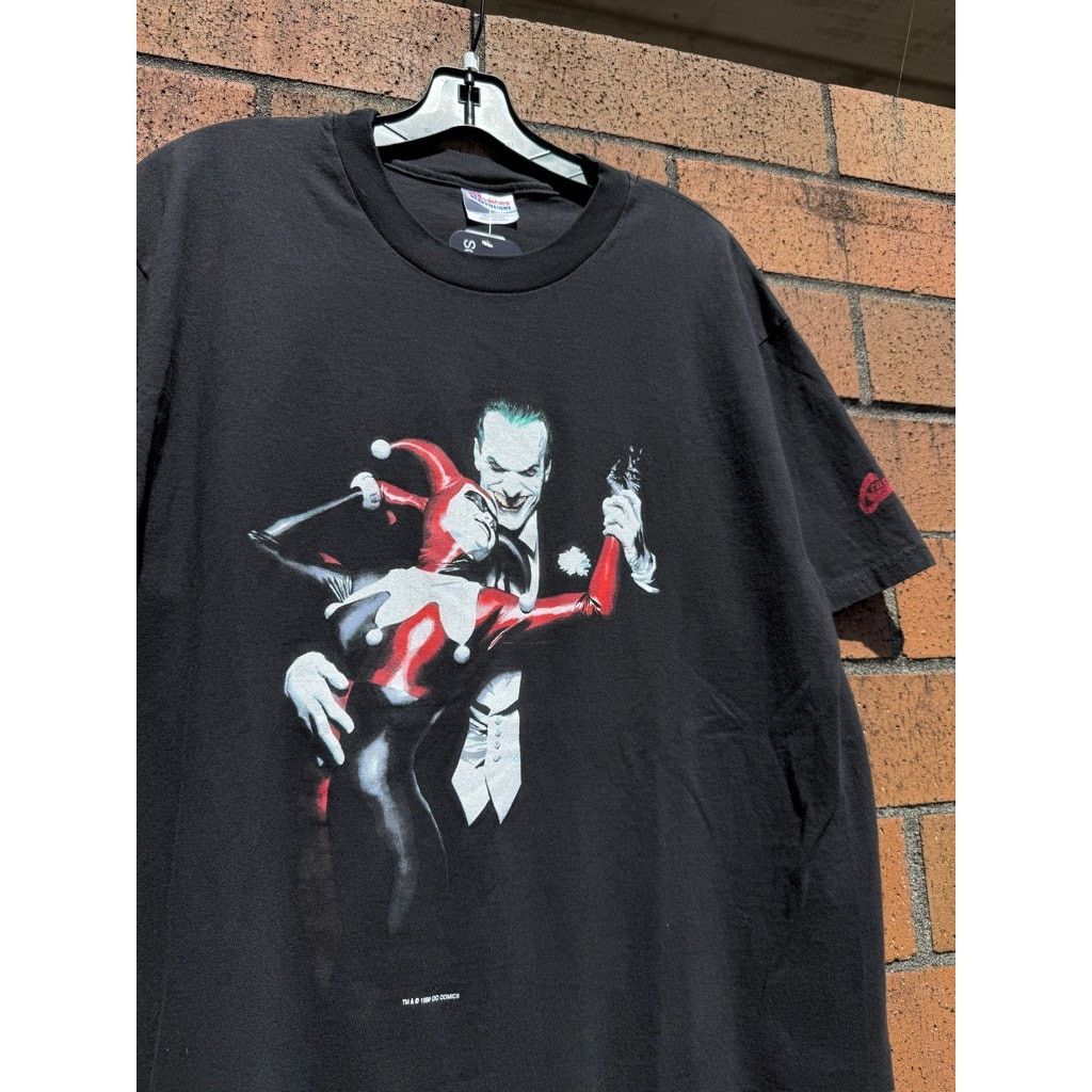 1999 The Joker & Harley Quinn Vintage DC Graphitti Tee Shirt