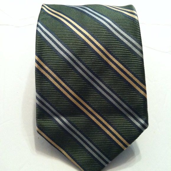 Brooks Brothers BROOKS BROTHERS MEN'S NEW GREEN 100%SILK TIE WIDTH: 3 3/4" Size ONE SIZE - 1 Thumbnail