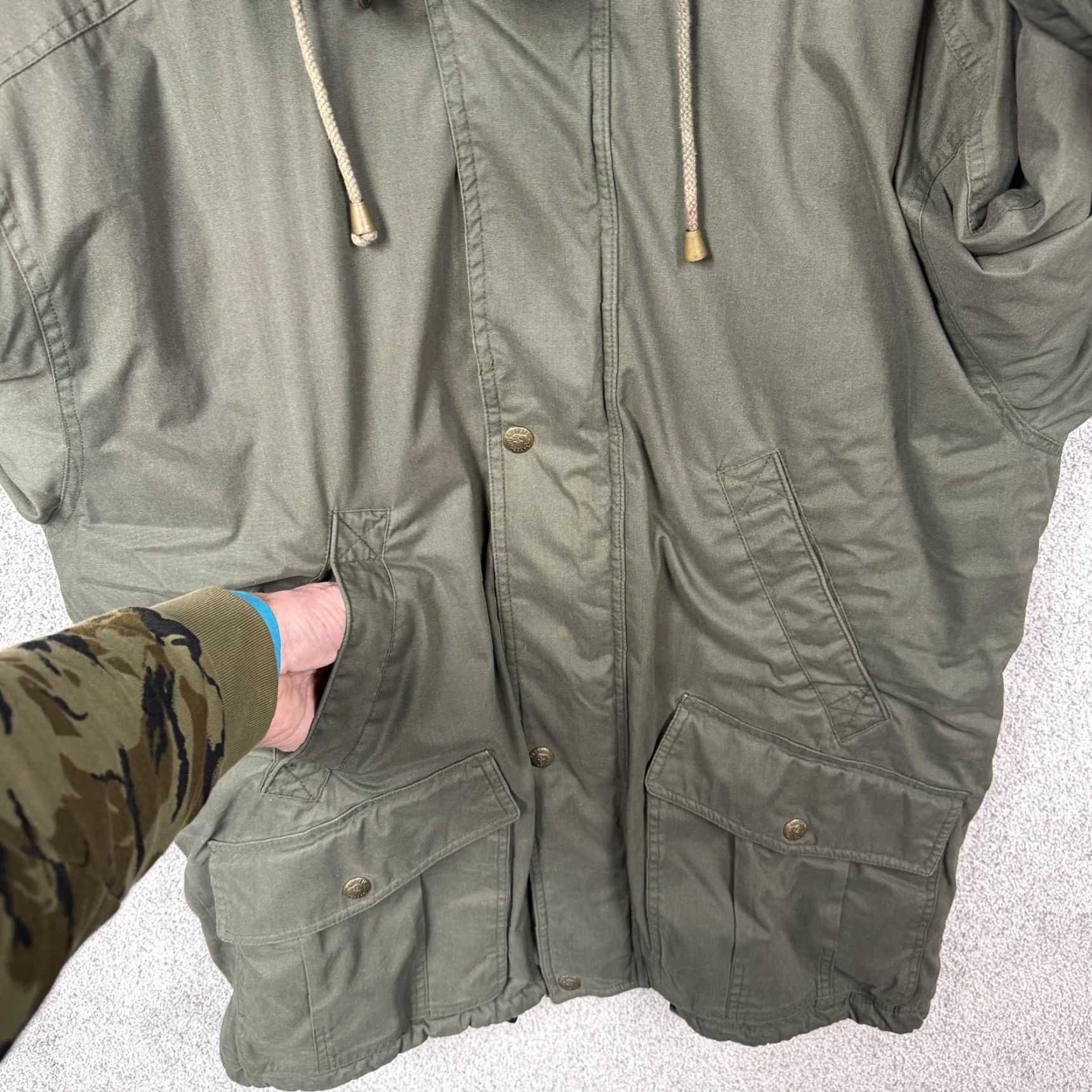 Vintage VINTAGE Pacific Trail Parka Jacket Mens Medium Olive Green Canvas Insulated Hooded Padded Quilt Lined Outdoor Workwear 90s Style Size US M / EU 48-50 / 2 - 5 Thumbnail