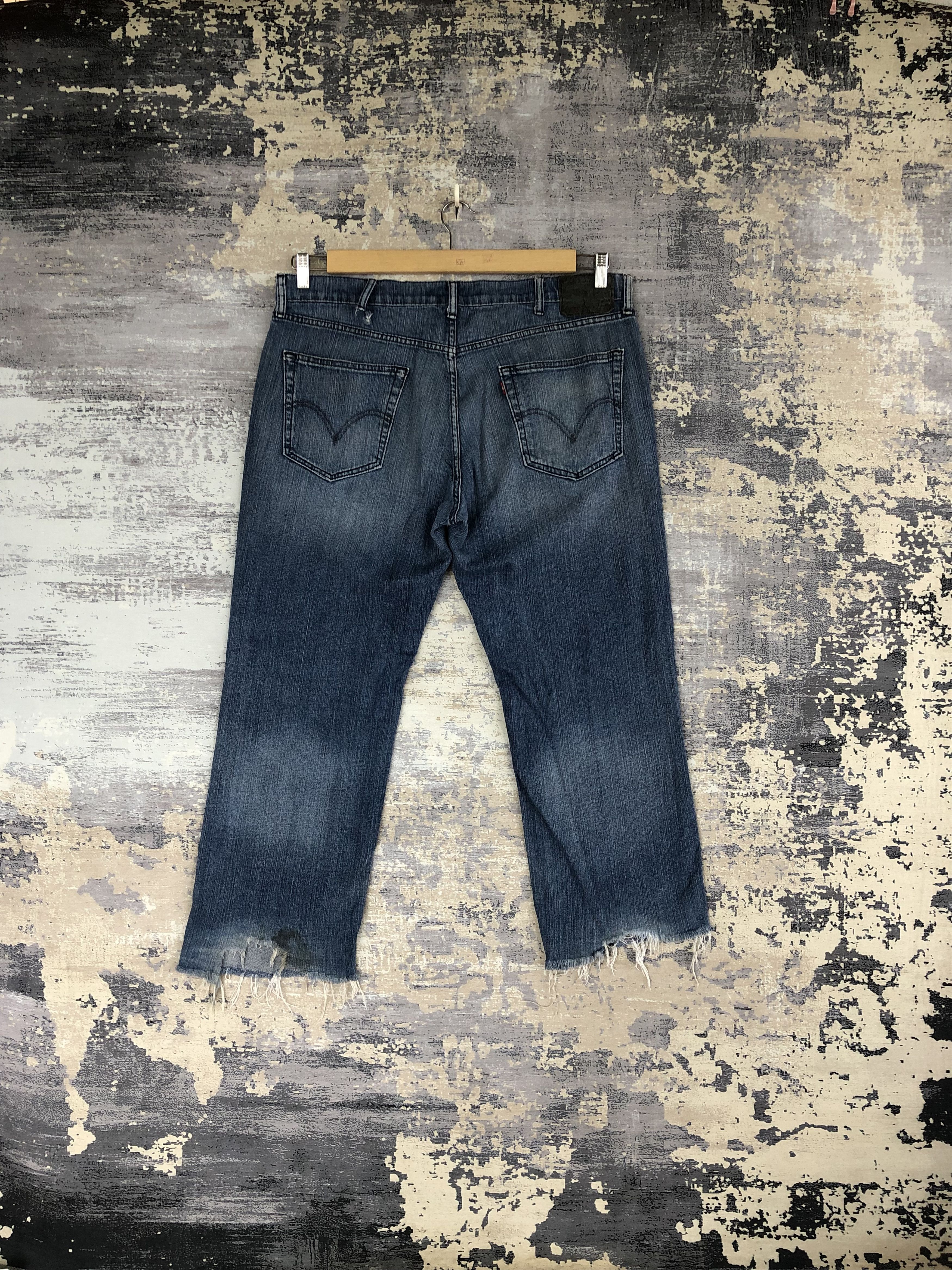 Levi's Vintage Levis 559 Baggy Loose Jeans Levi's Light Wash Denim Size US 40 / EU 56 - 2 Thumbnail