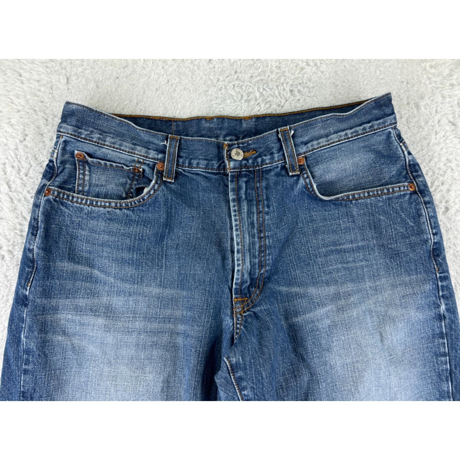 Lucky Brand Lucky Brand Jeans Mens 32 Blue Denim Classic Fit Straight Rivington Cotton Shirt Jeans? Size US 32 / EU 48 - 7 Thumbnail