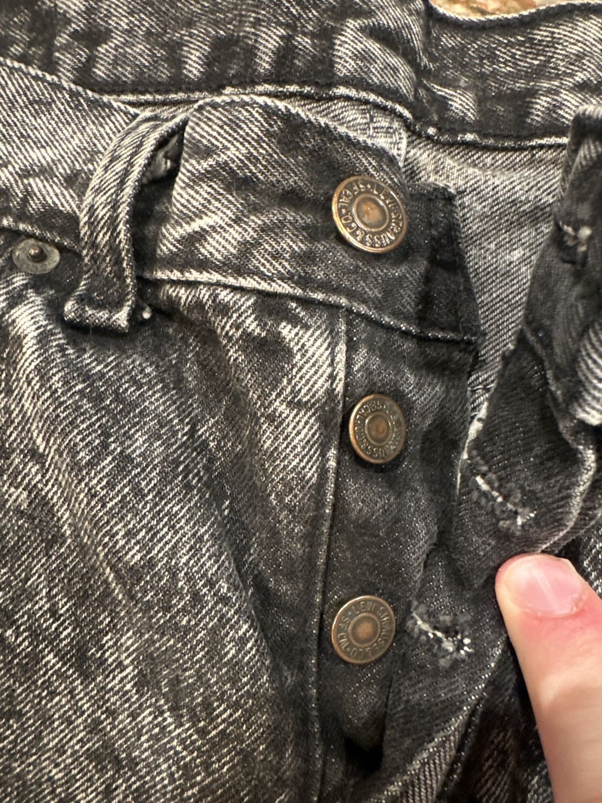 Levi's Black faded Levis 501 Size US 31 - 2 Thumbnail