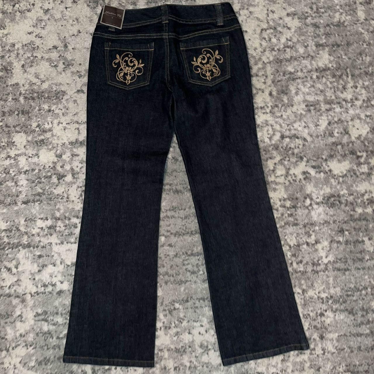 Ann Taylor Deadstock Y2K Ann Taylor Dark Wash Jeans Size 28" / US 6 / IT 42 - 1 Thumbnail