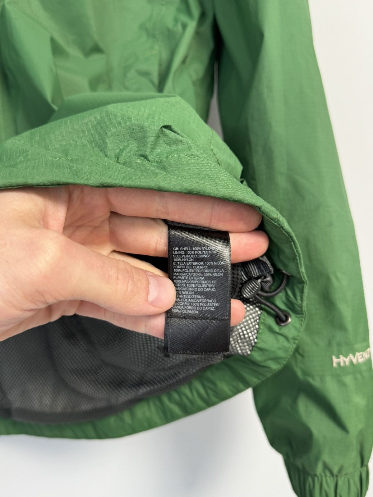 The North Face Vintage The North Face Raincoat Jacket Hyvent Outdoor Size US S / EU 44-46 / 1 - 12 Thumbnail