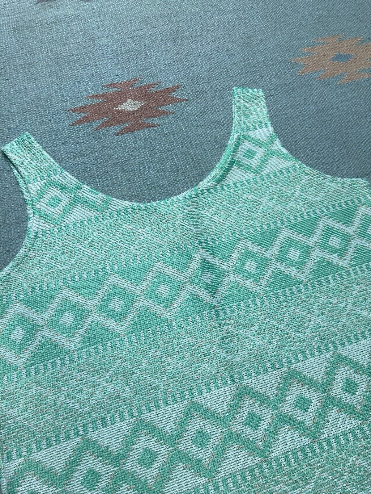 Vintage 70s tank top shirt polyester knit geometric diamonds 9/10 M Size M / US 6-8 / IT 42-44 - 6 Thumbnail