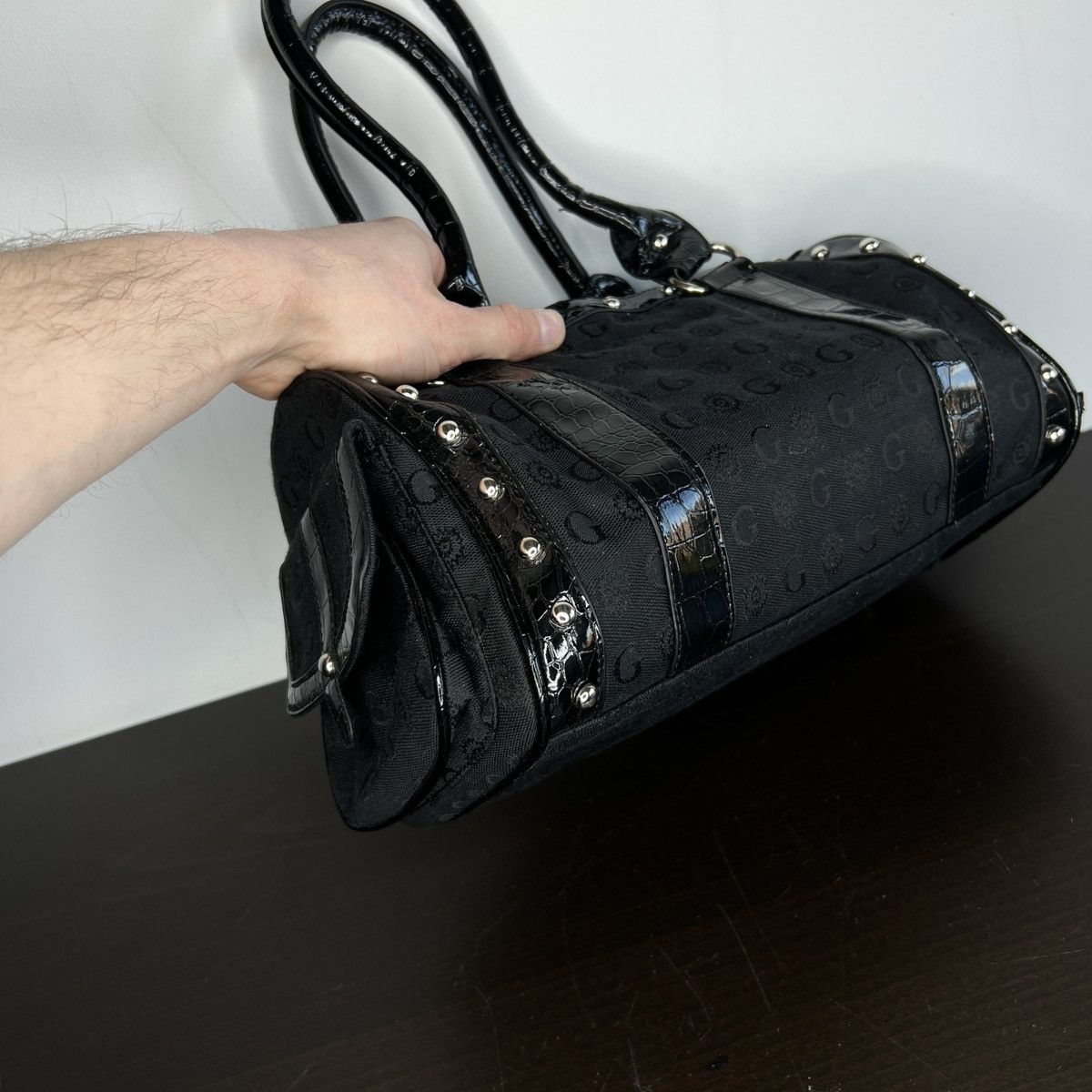 Guess Guees Style Shoulder Mini Bag Baguette Y2K Avant-garde 00’s Size ONE SIZE - 6 Thumbnail