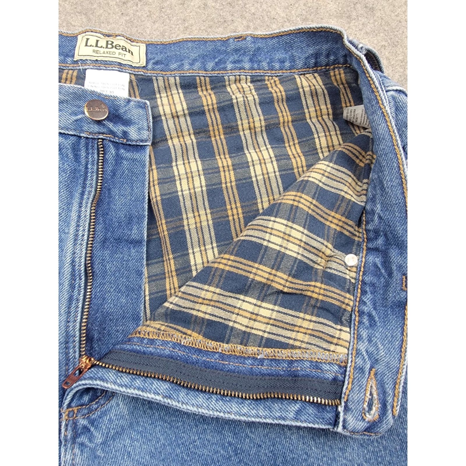 Vintage LL Bean Jeans Mens 38x29 Blue Medium Wash Flannel Lined Relaxed Fit Outdoor Jeans Size US 38 / EU 54 - 5 Thumbnail