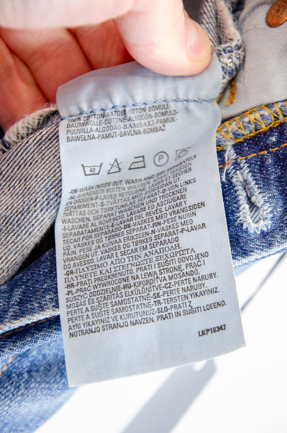 Levi's NWT Levi’s 501 x Samaria Leah Embellished Straight Jeans W27 Size 27" / US 4 / IT 40 - 14 Thumbnail