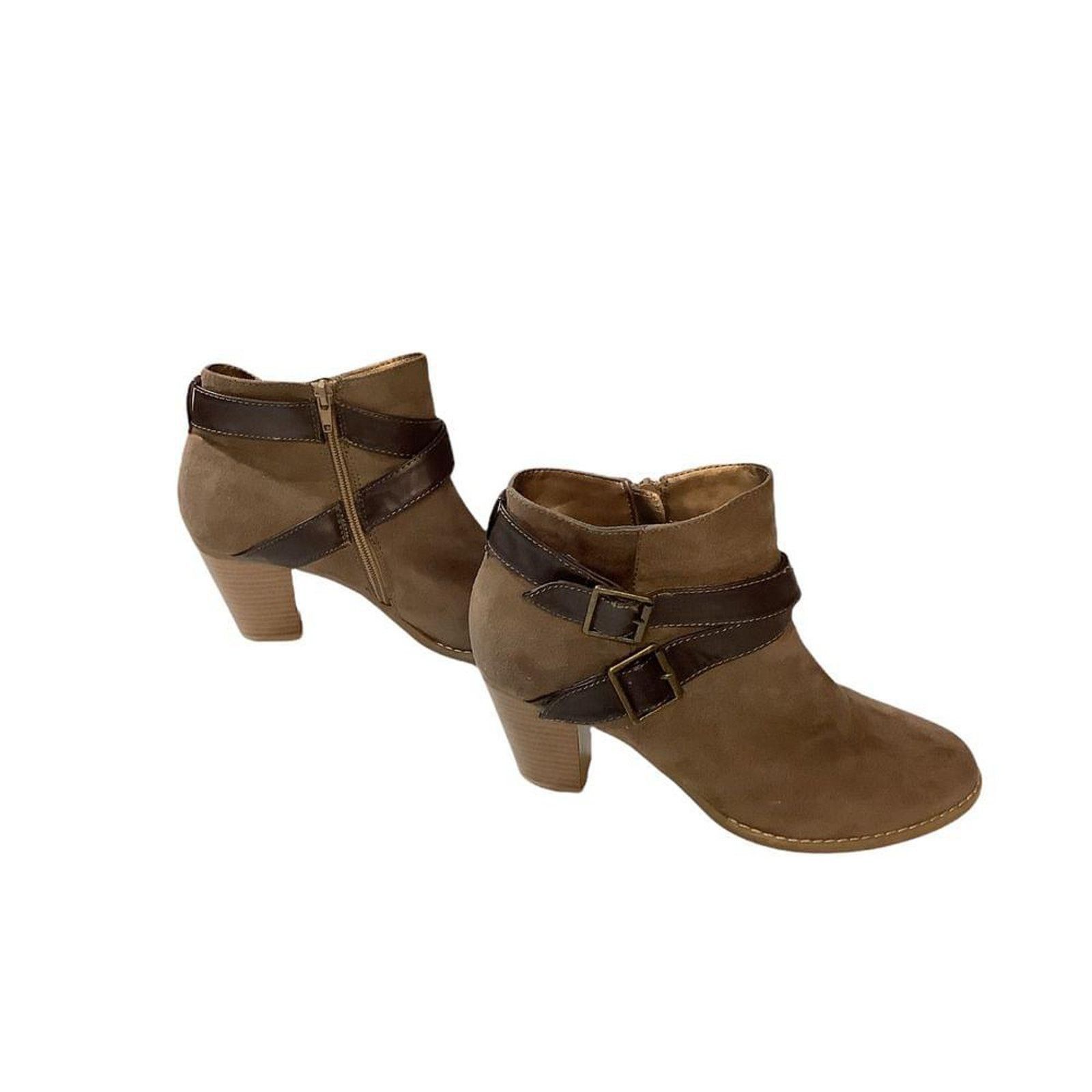 Report Collection Boho Minimalist Taupe Faux Suede Ankle Booties Report 8.5 Size US 8.5 / IT 38.5 - 7 Thumbnail