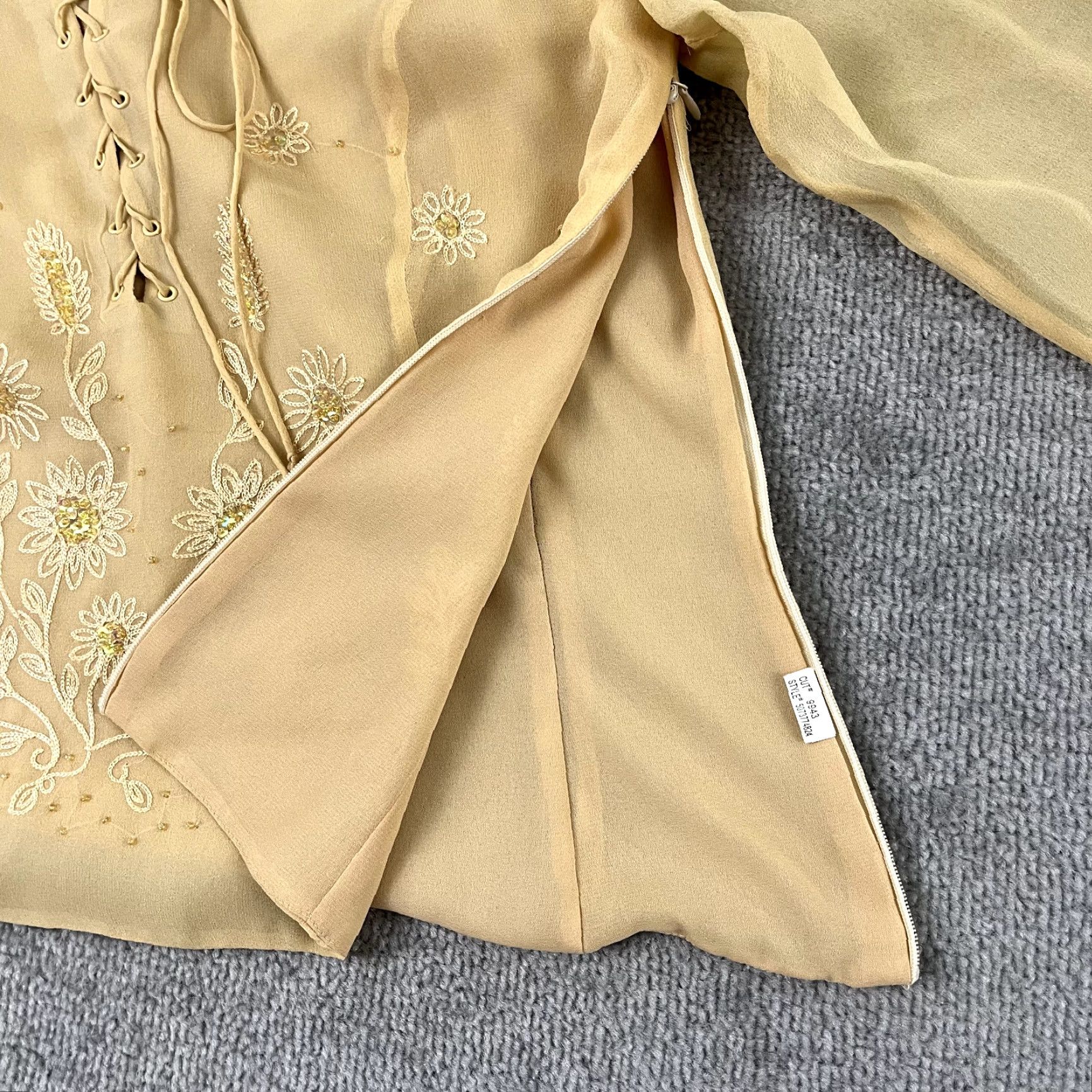 Vintage ICE Women’s Silk Blouse Small Brown Sheer Floral Lace Casual Shirt, Bohemian, Vintage-Inspired Size S / US 4 / IT 40 - 7 Thumbnail
