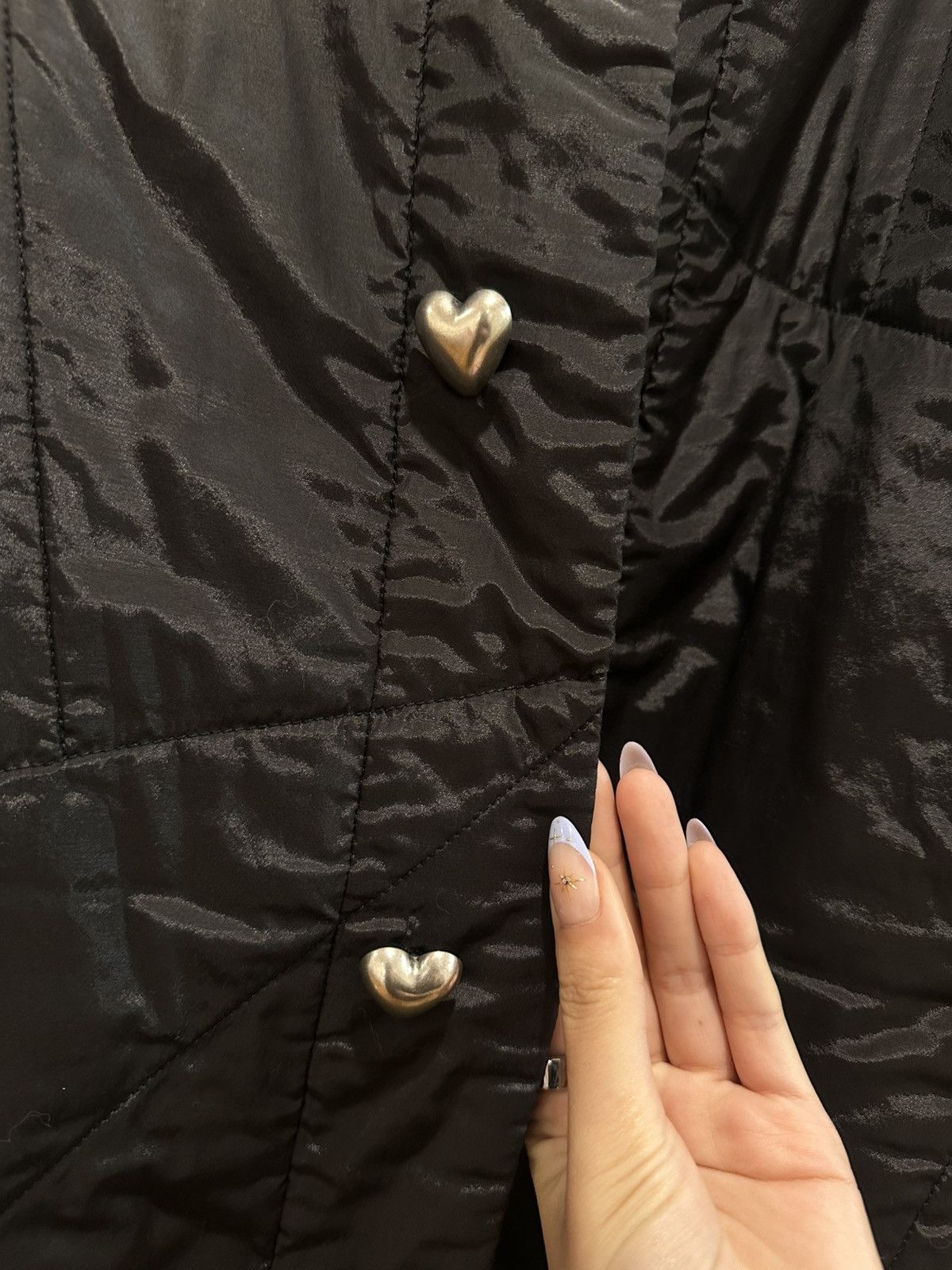 Acne Studios Acne Studios Oliber Quilted Long Coat Black Heart Buttons Size US L / EU 52-54 / 3 - 3 Thumbnail