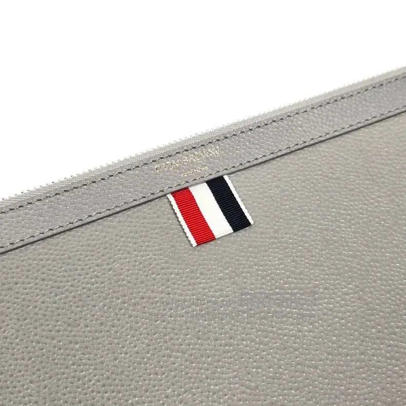 Thom Browne Thom Browne Pebble-textured clutch bag Size ONE SIZE - 3 Thumbnail
