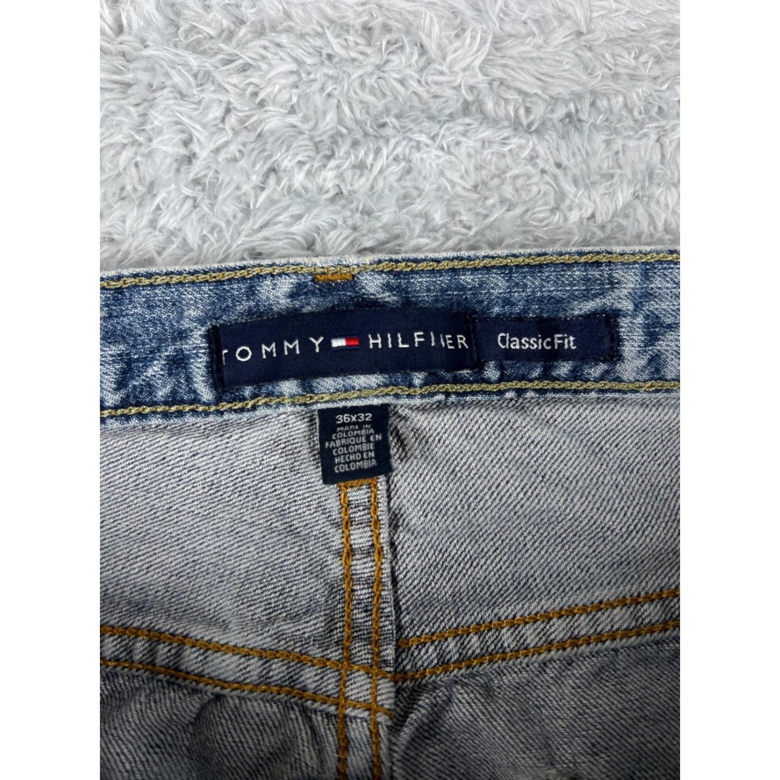 Tommy Hilfiger Tommy Hilfiger Jeans Men 36 Blue Denim Straight Leg Classic Fit 5-Pocket 30 Inseam Regular Size Type Jeans Mens Blue 90s? Size US 36 / EU 52 - 6 Thumbnail