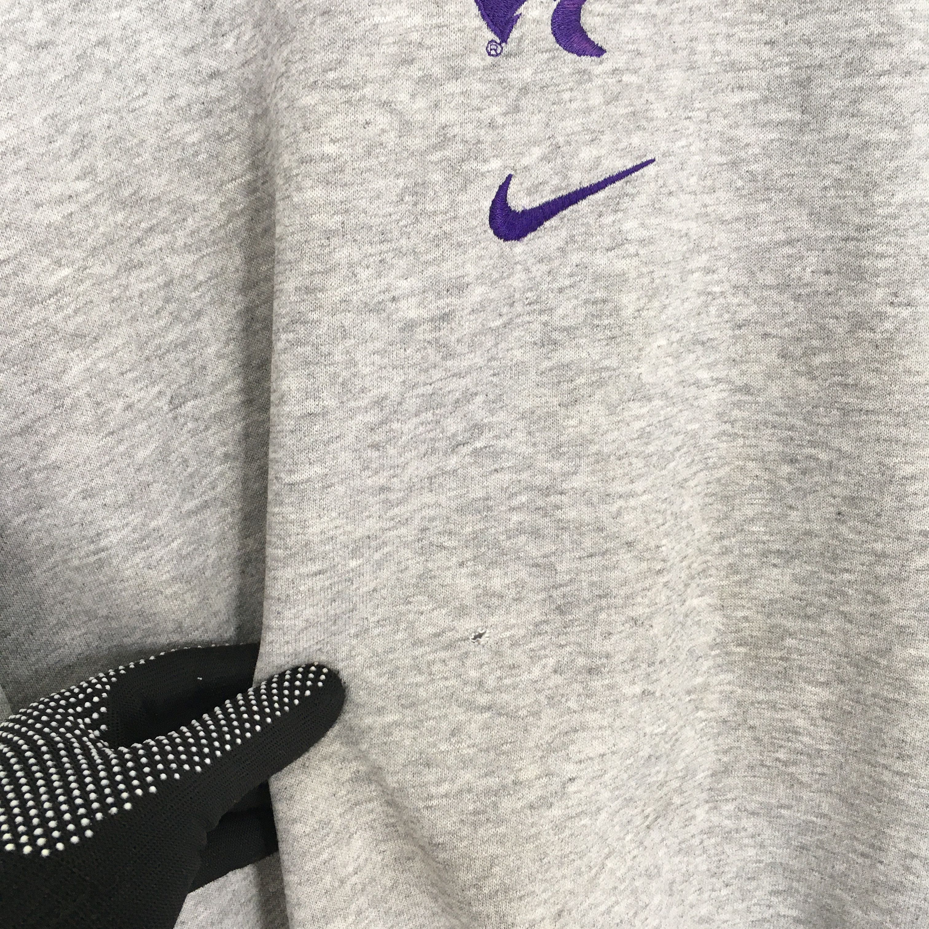 Nike × Vintage Vintage Nike Washington Huskies NCAA Boxy Sweatshirt XLarge Size US XXL / EU 58 / 5 - 7 Thumbnail