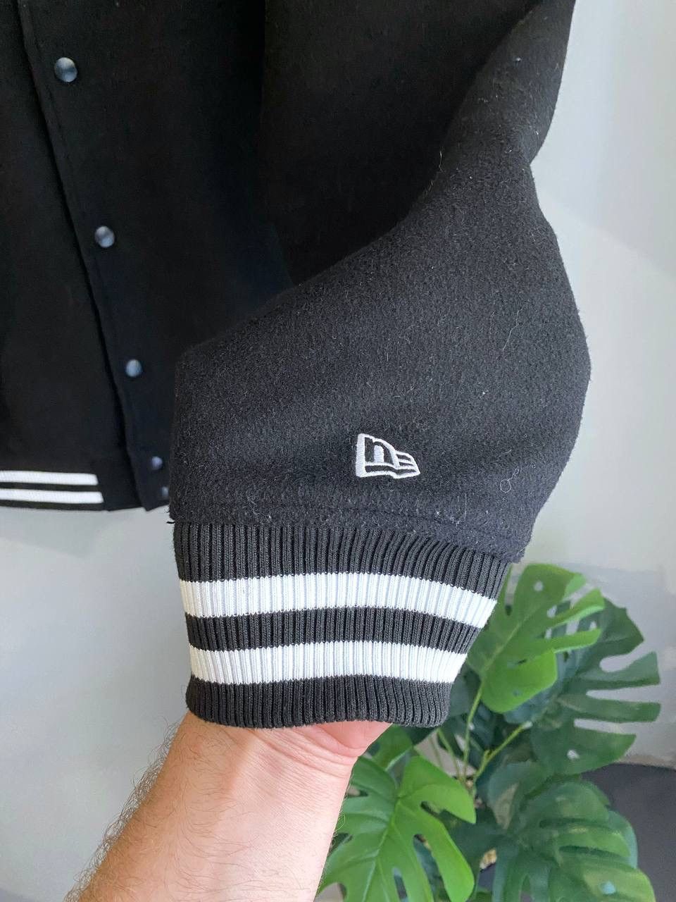 New Era New Era x MLB Los Angeles Dodgers Wool Bomber Jacket, Size L Size US L / EU 52-54 / 3 - 9 Thumbnail