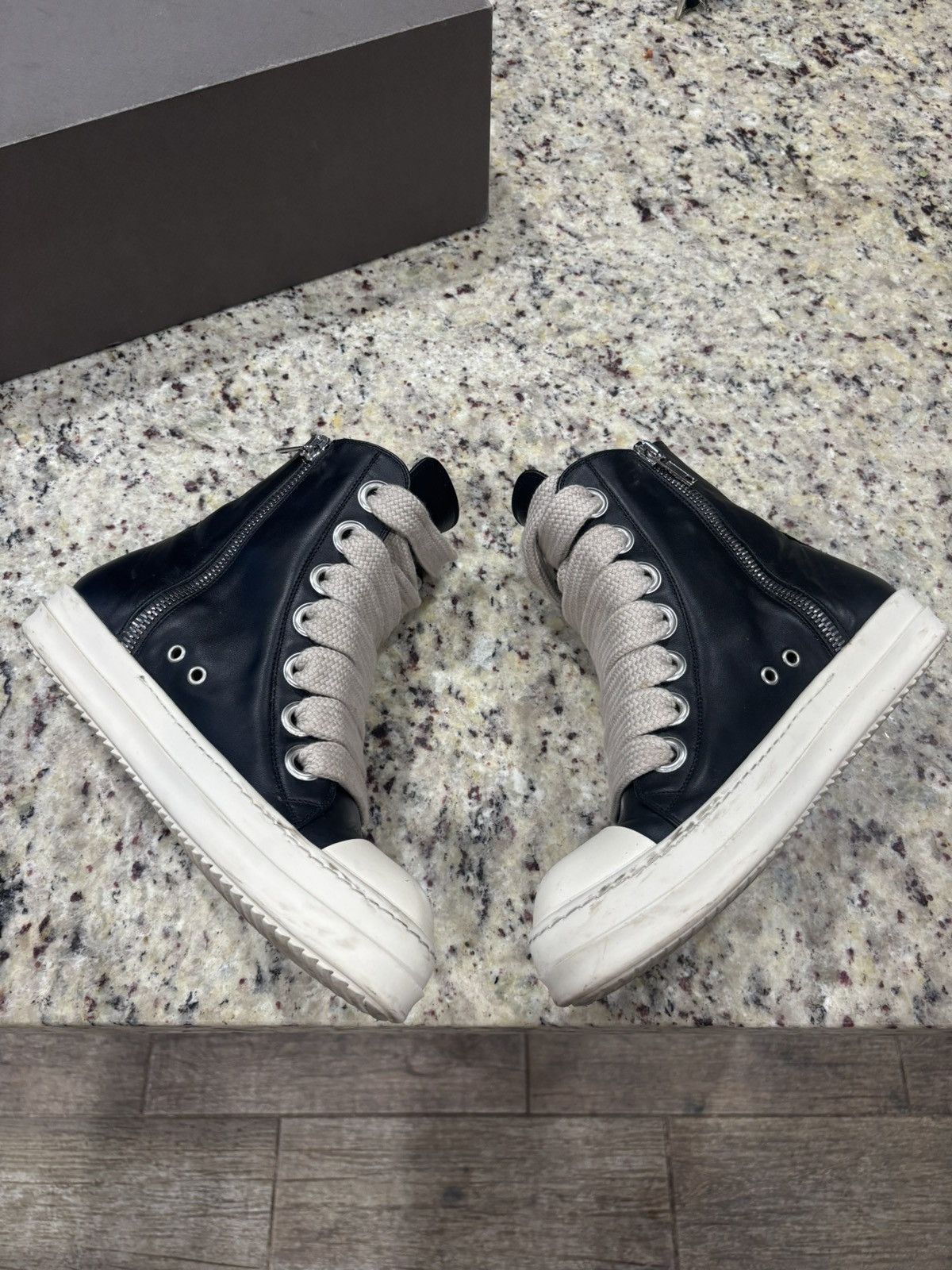 Rick Owens Black and Milk Jumbo Lace Ramones Size US 9 / EU 42 - 3 Thumbnail