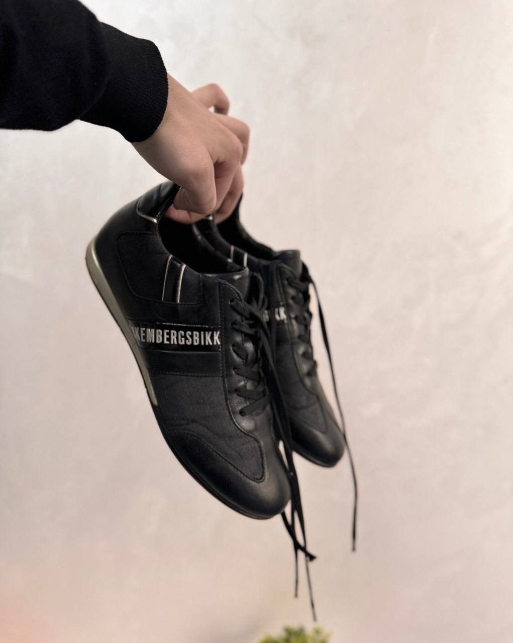 Dirk Bikkembergs × Vintage Dirk Bikkembergs Casual Leather Low Top Sneakers Size US 7 / EU 40 - 2 Thumbnail