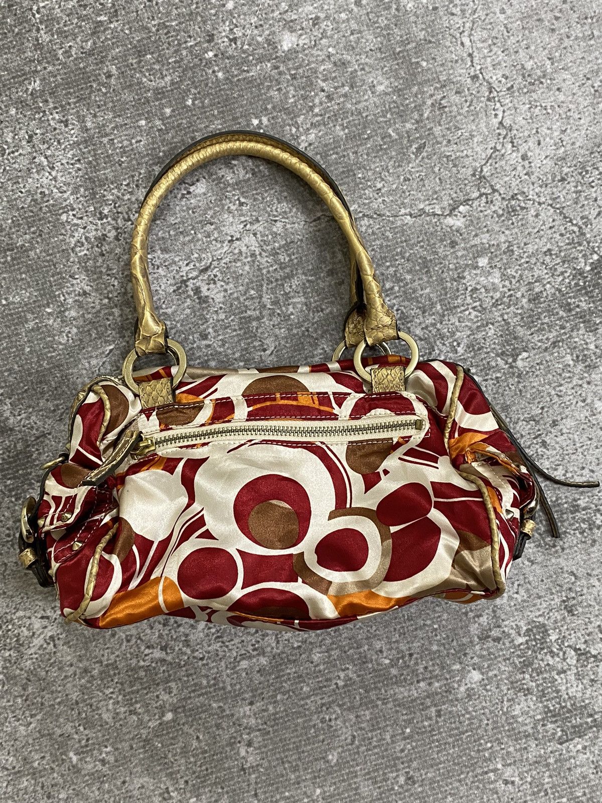 Guess 2000s Guess Studded Snake Skin Leather Shoulder Bag Size ONE SIZE - 2 Thumbnail