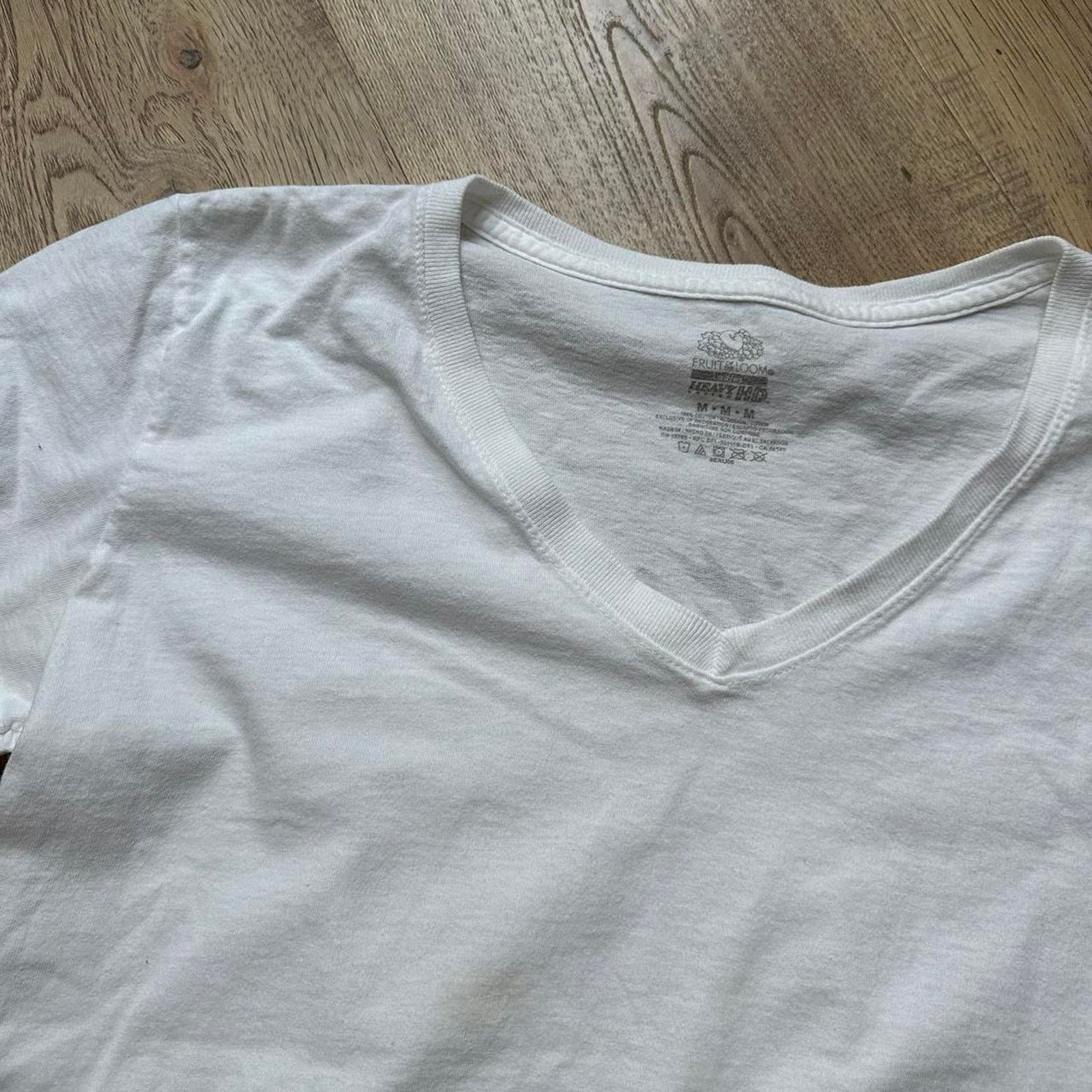 Vintage Vintage 00s Y2K White Hot Swing V Neck Top Shirt Size US S / EU 44-46 / 1 - 3 Thumbnail