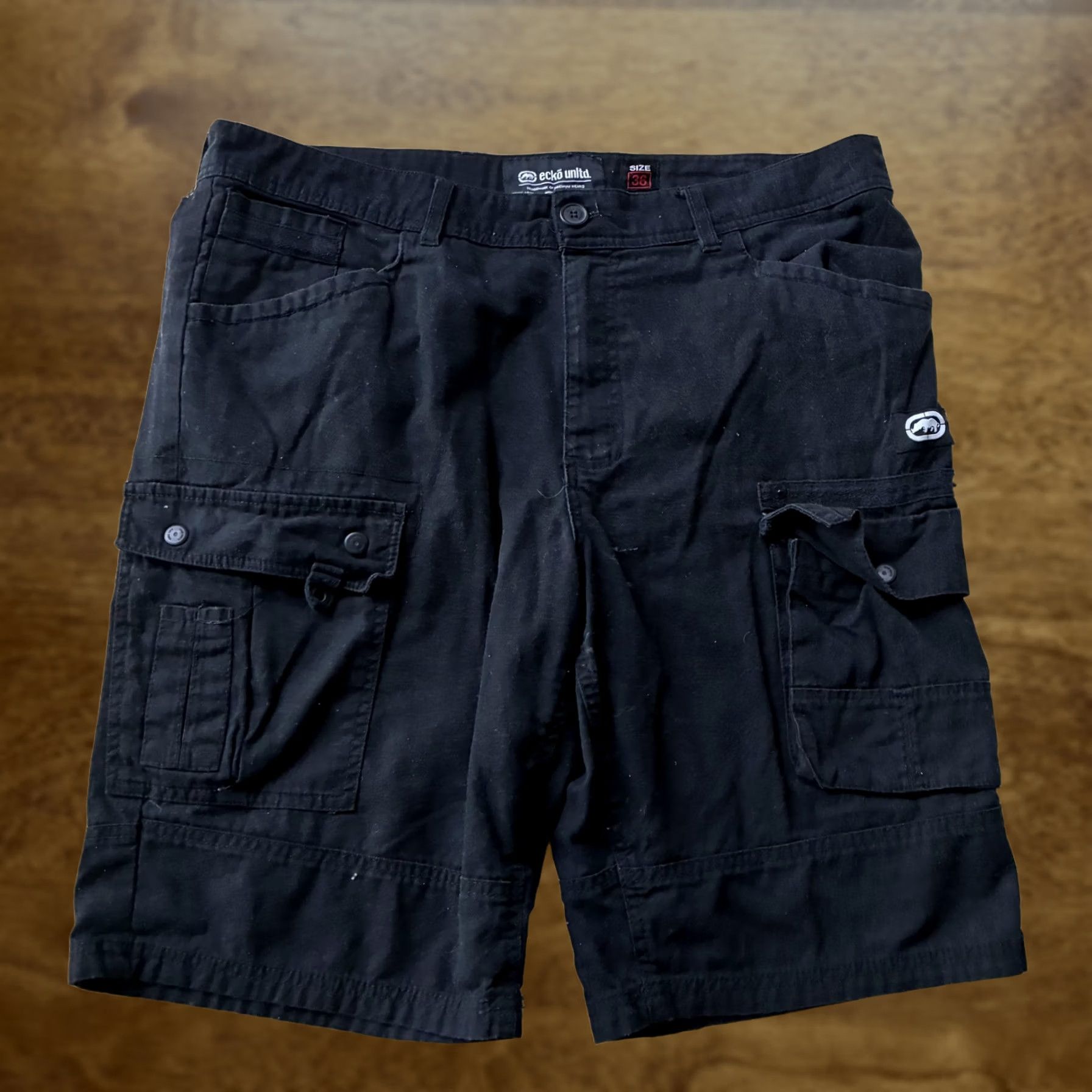 Ecko Unltd. Ecko Unltd Cargo Shorts Mens 36 Black Canvas Utility Pockets 10" Inseam Size US 36 / EU 52 - 1 Thumbnail
