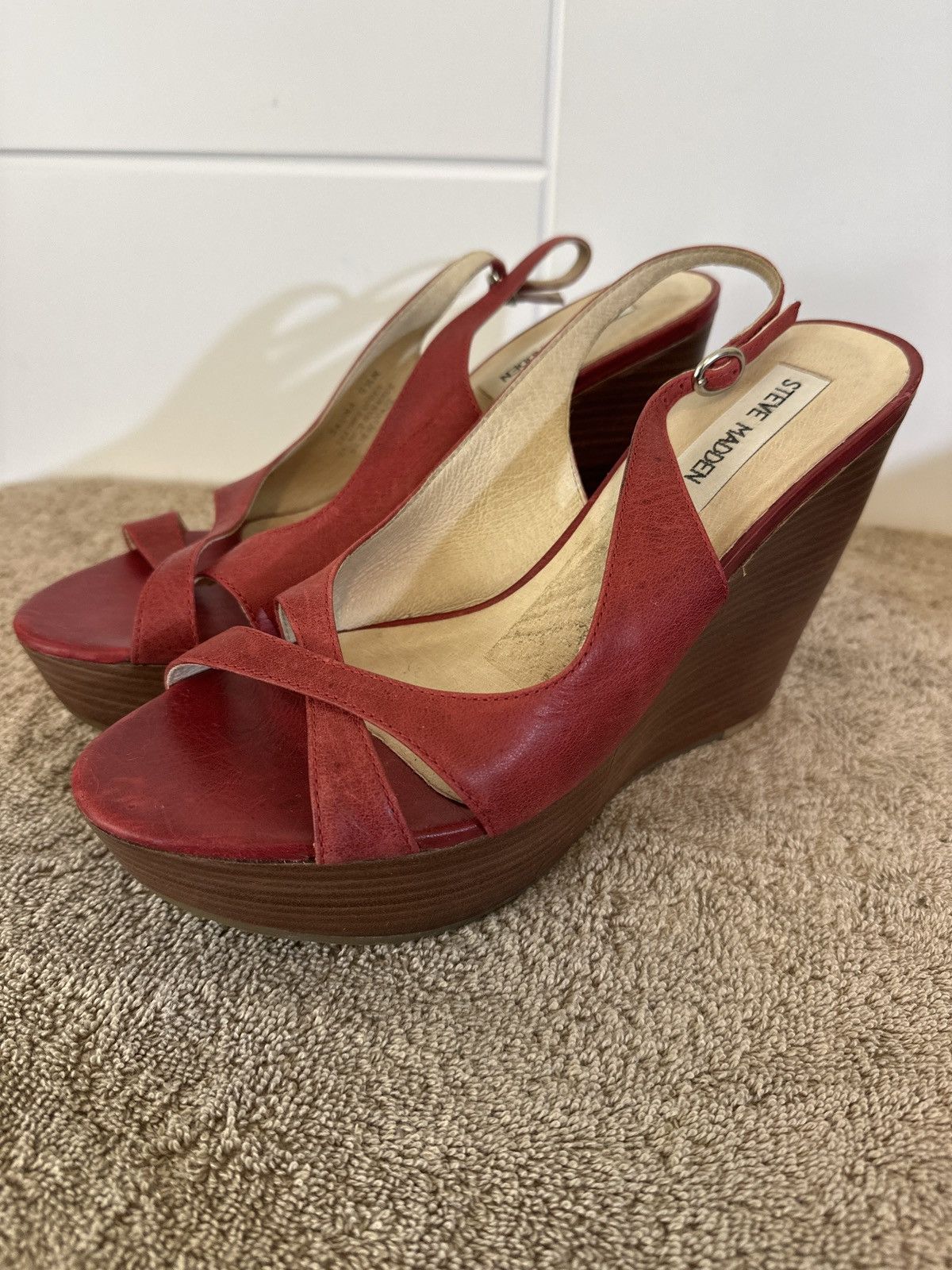 Steve Madden Y2k Red and Brown Steve Madden Platform Sling Back Heels Size US 8.5 / IT 38.5 - 1 Thumbnail