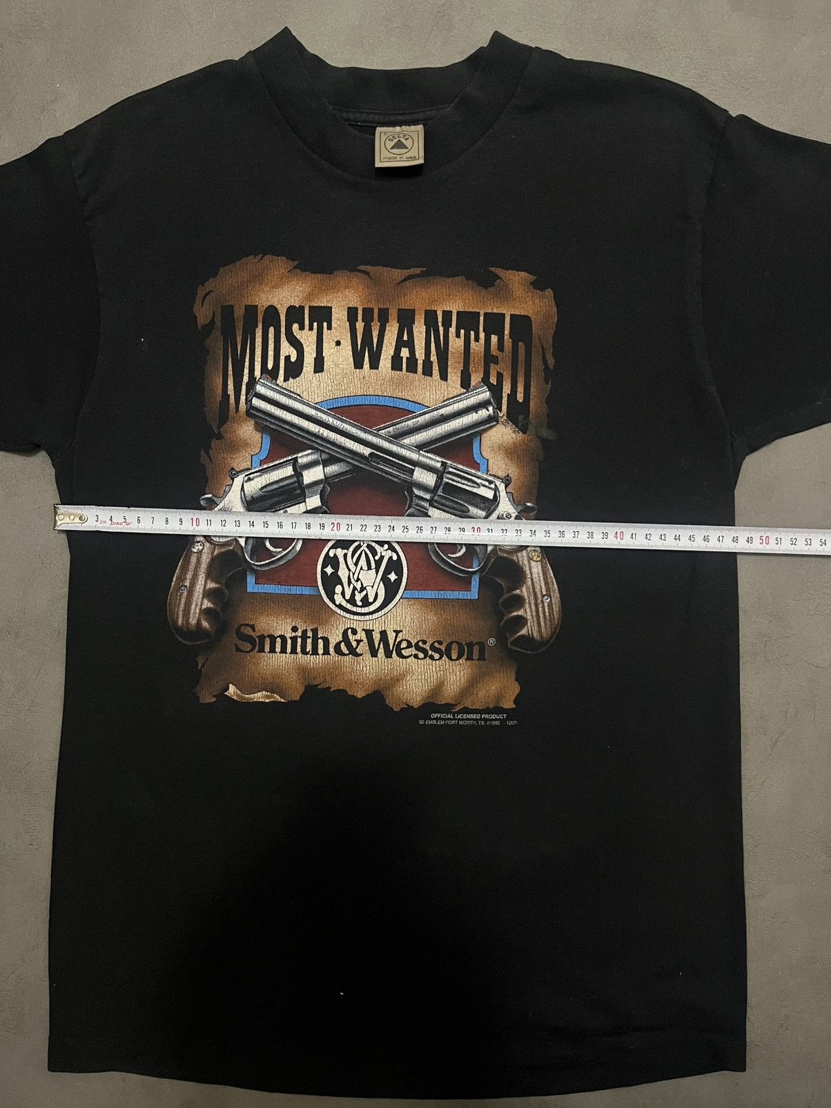 Vintage Vintage Smith & Wesson most wanted graphic t-shirt Size US L / EU 52-54 / 3 - 12 Thumbnail