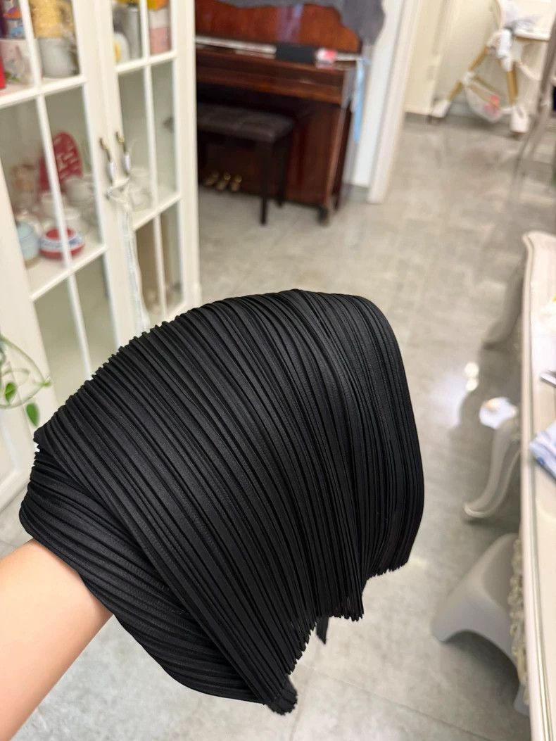 Issey Miyake issey miyake size:4 Black pleated cardigan 2505-Nextarrow Size XXS / US 00 / IT 34 - 6 Thumbnail