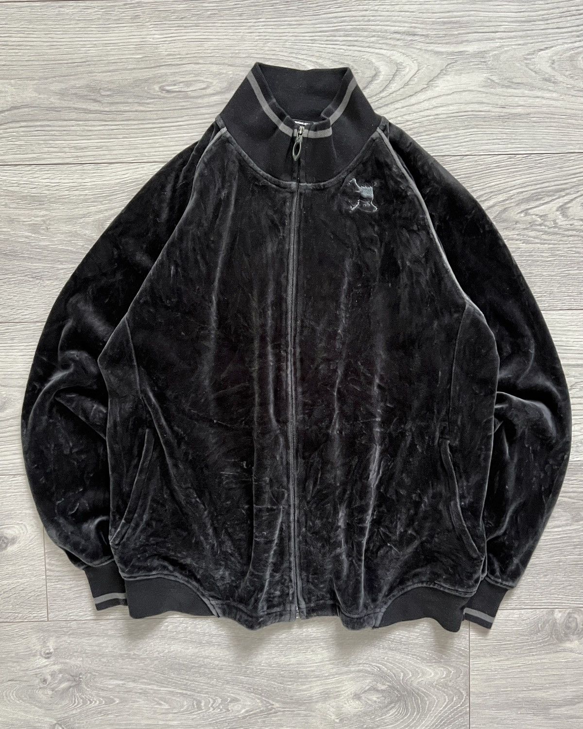 image of Oakley 00S Velvet Track Jacket in Black, Men's (Size Small)