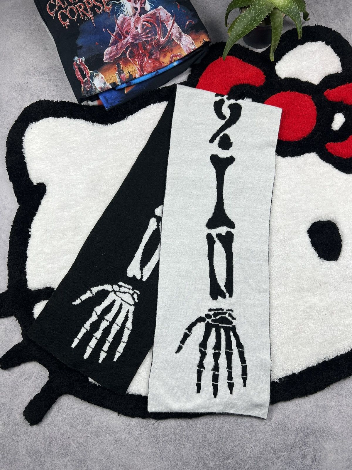 Hysteric Glamour Y2K Rhinestones Skulls Skeleton Faded Grunge Scarf Size ONE SIZE - 1 Thumbnail