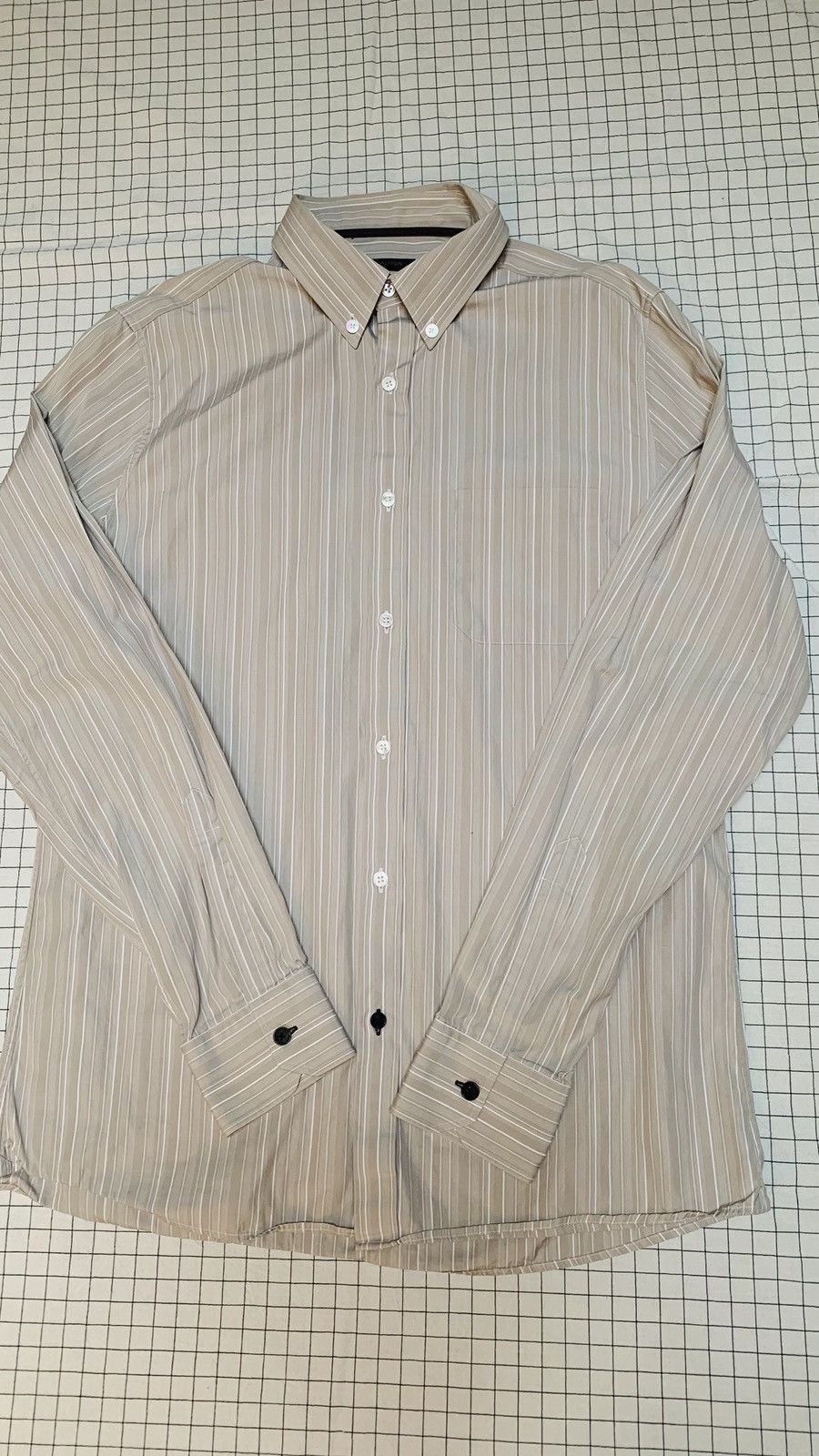 Louis Vuitton Louis Vuitton Size US M / EU 48-50 / 2 - 1 Thumbnail