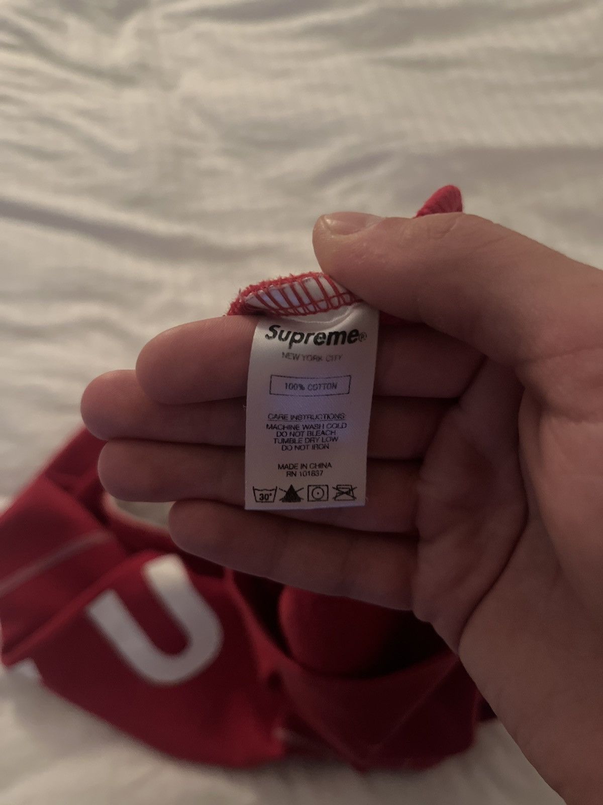 Supreme Supreme Hoodie Red Size US M / EU 48-50 / 2 - 4 Thumbnail