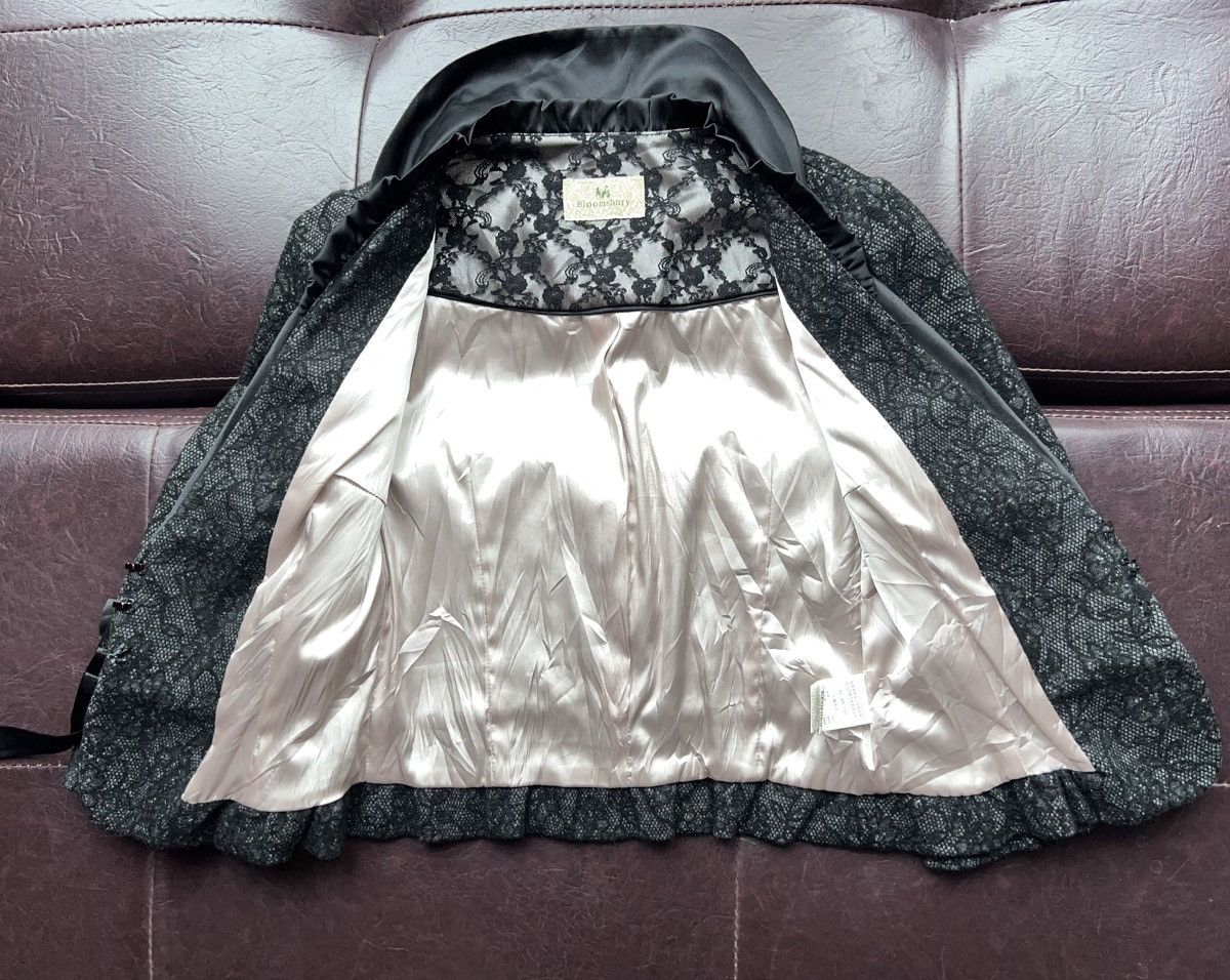 Miu Miu Blommsbury lace gothic blazer 🥀🖤 Size S / US 4 / IT 40 - 11 Thumbnail
