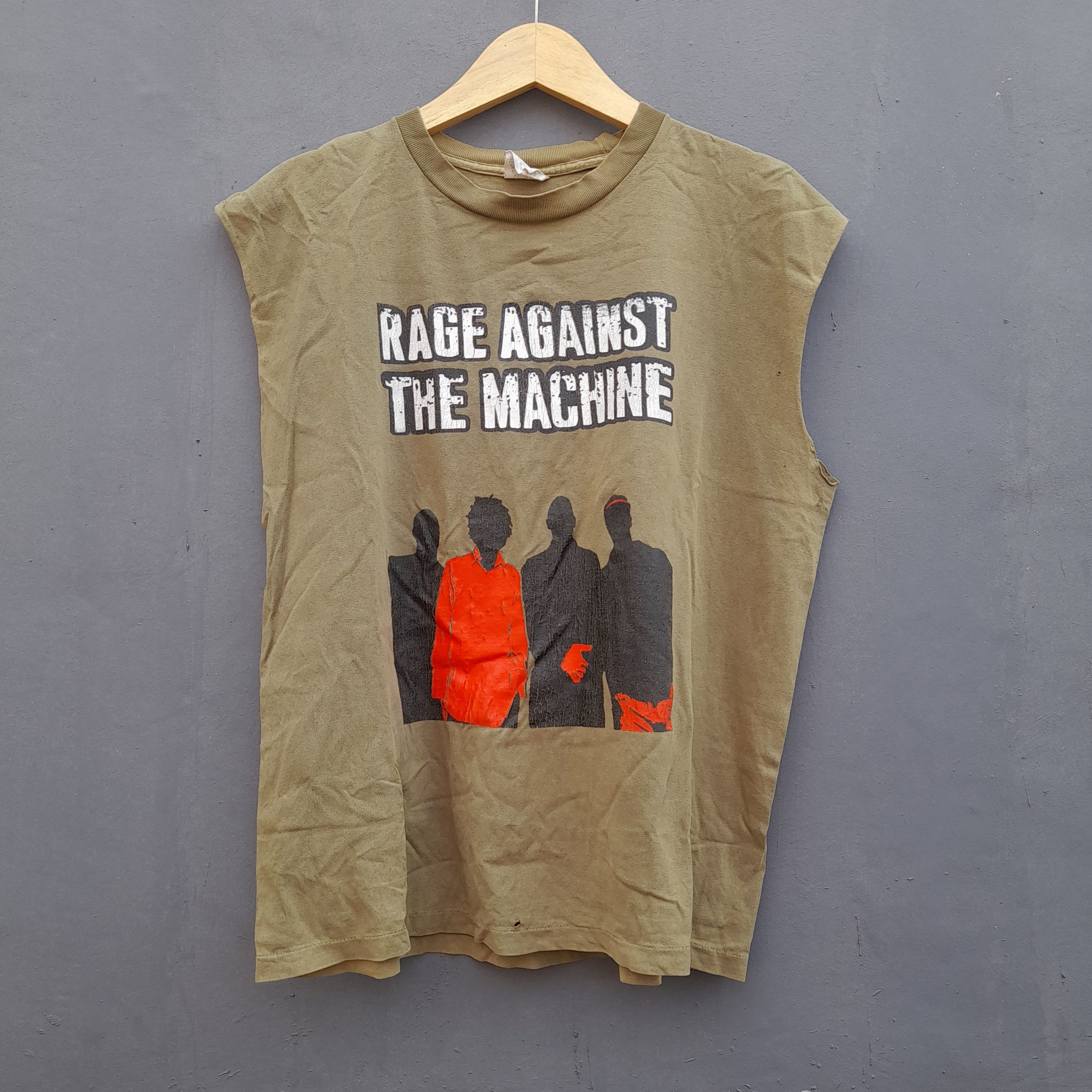 98 Rage Against The Machine L/S tee – ALIVE Used Clothing