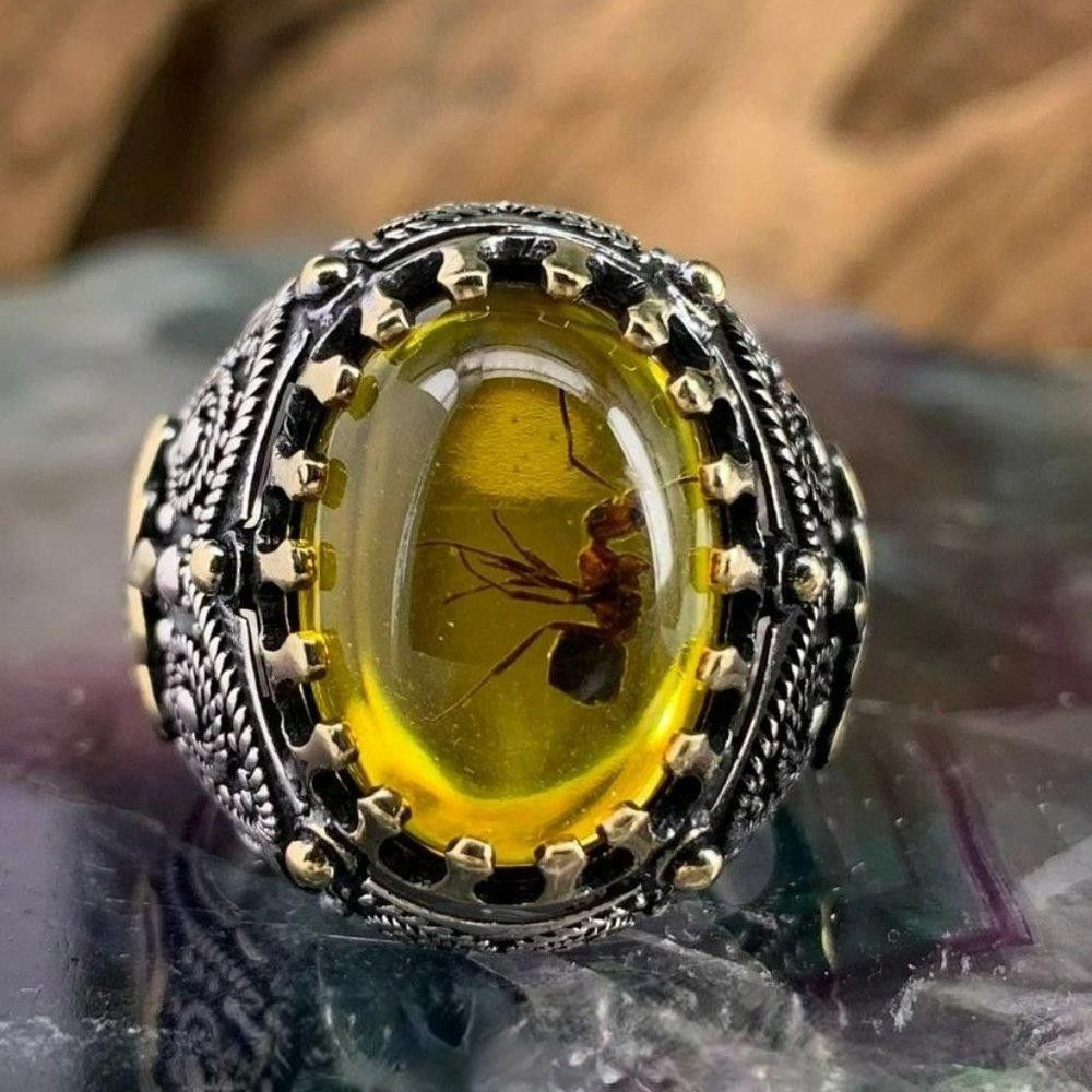 Designer Men's Royal King Crown Amber Ant Fossil Insect Ring - Size 8 Size ONE SIZE - 5 Thumbnail