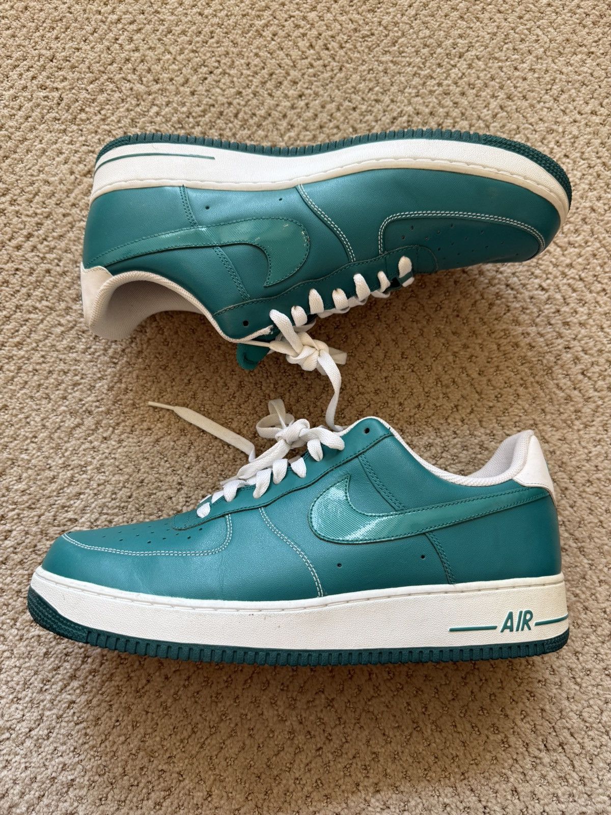 ***RARE LUSH TEAL AIRFORCE 1