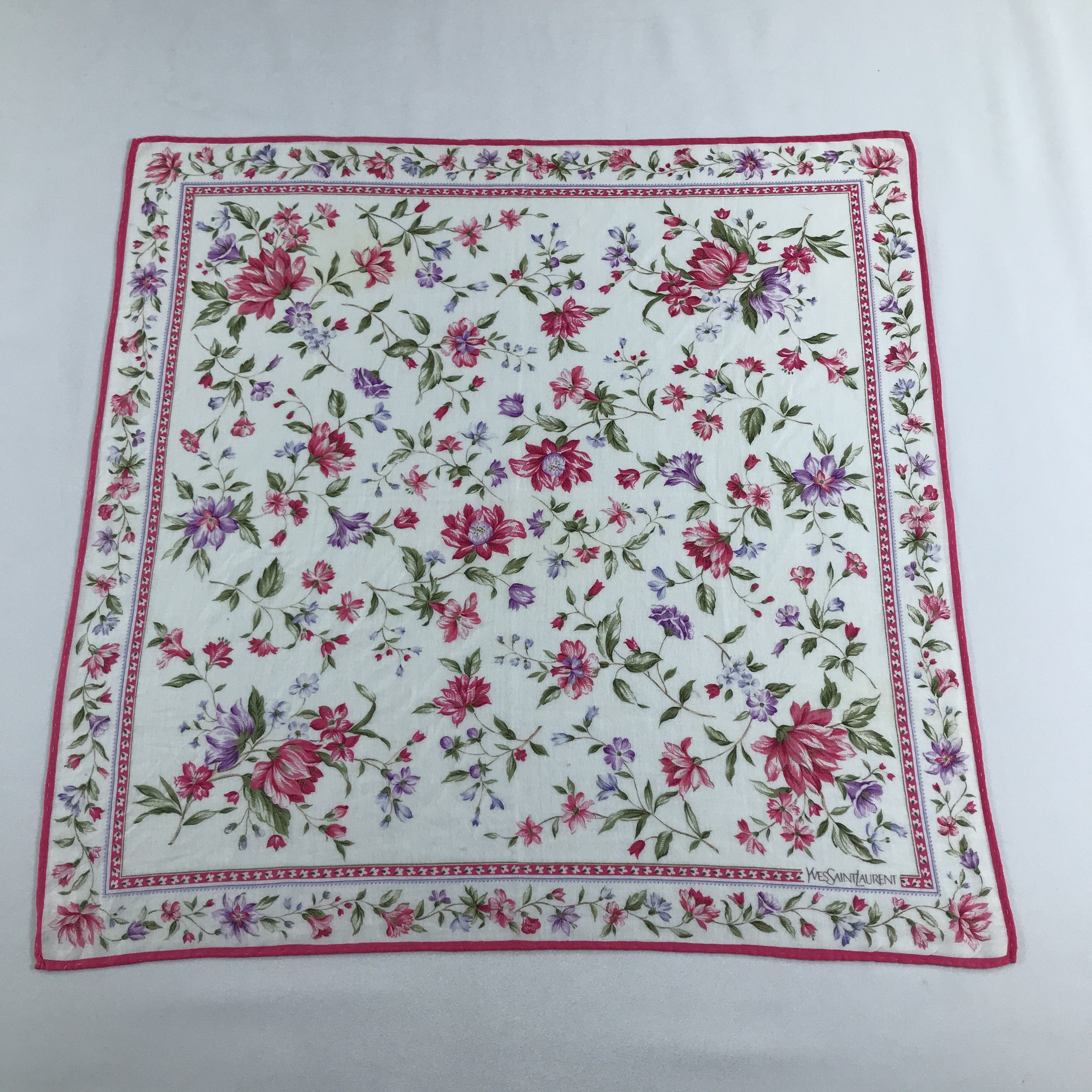 Yves Saint Laurent Yves Saint Laurent Handkerchief Neckerchief Bandana H880 Size ONE SIZE - 2 Thumbnail