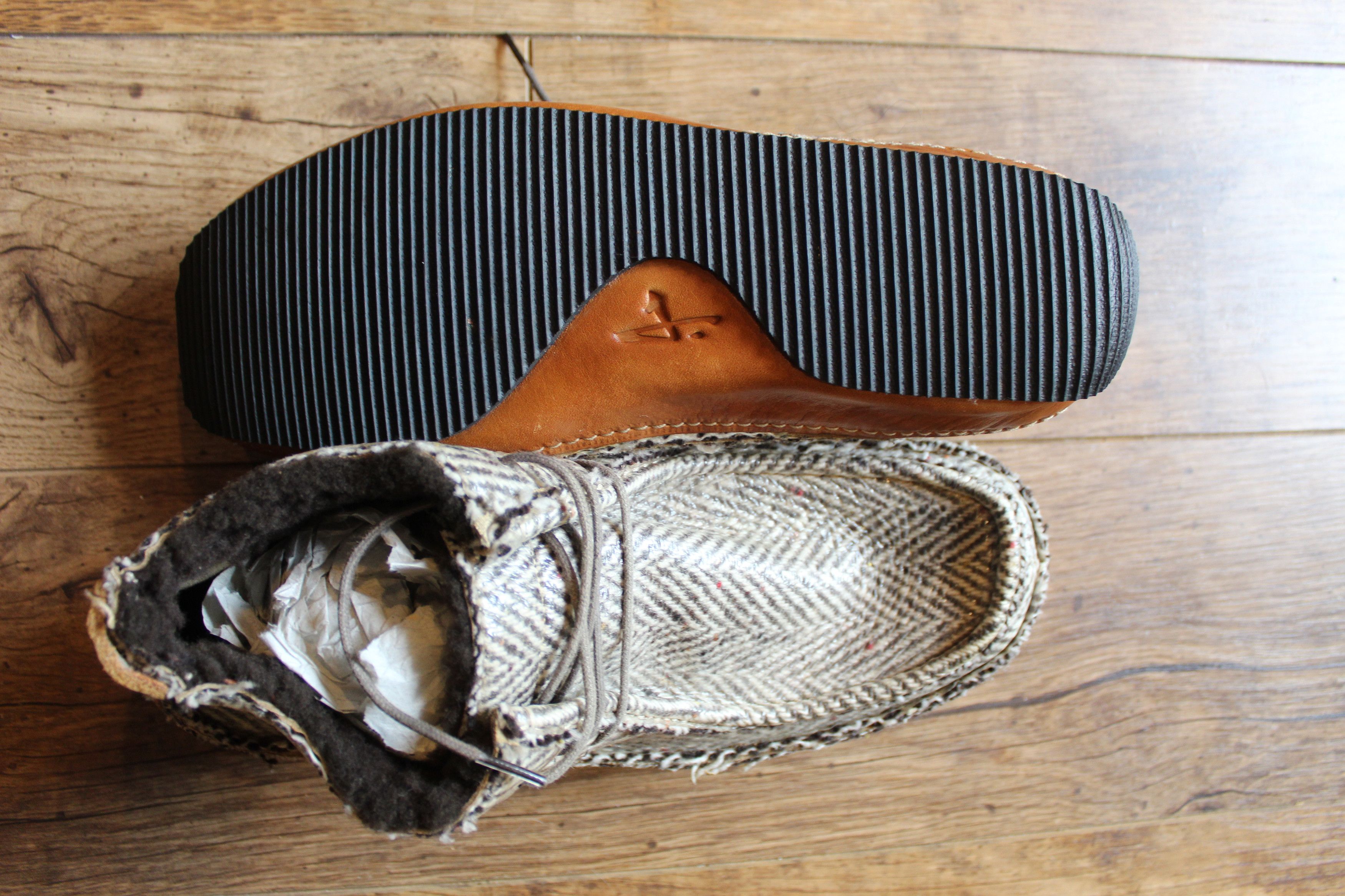 J Shoes ROLL” Chukka – Limited Edition Tweed + Cellophane Finish Size US 11 / EU 44 - 8 Thumbnail