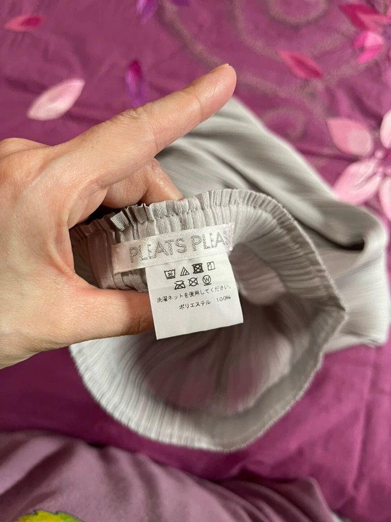 Issey Miyake Issey Miyake Grey pleated pants Size 25" / US 0 / IT 36 - 8 Thumbnail